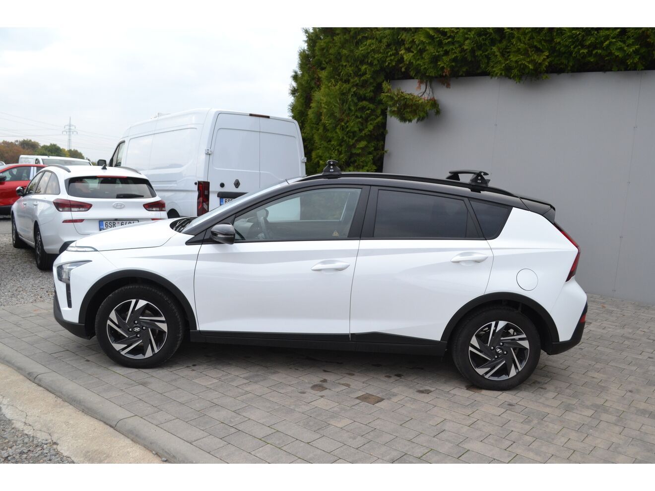 Hyundai Bayon, 23 1,2I MT PLAY TT - fotka 2