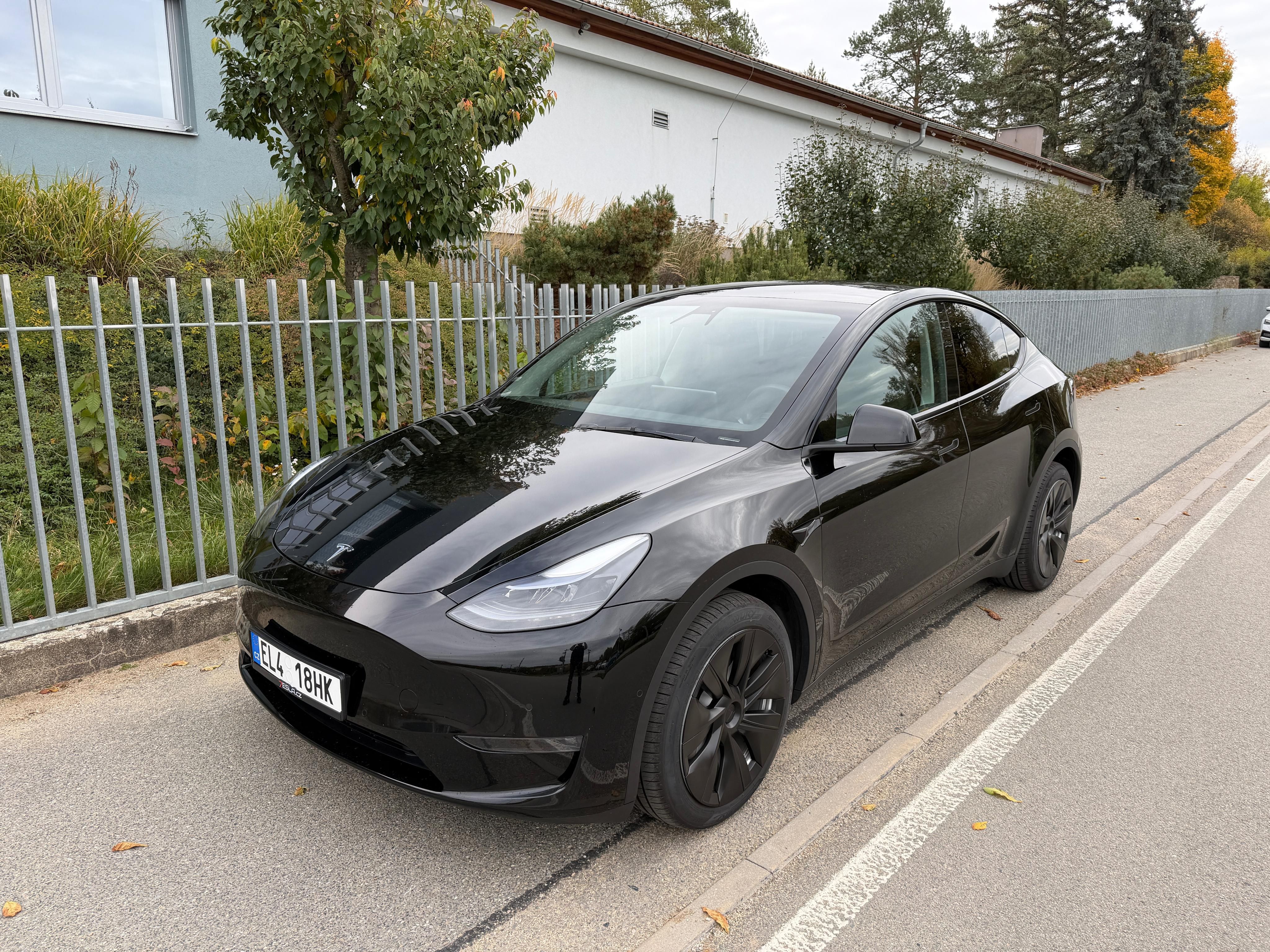 Tesla Model Y, LR AWD - záruka 2030 - fotka 2