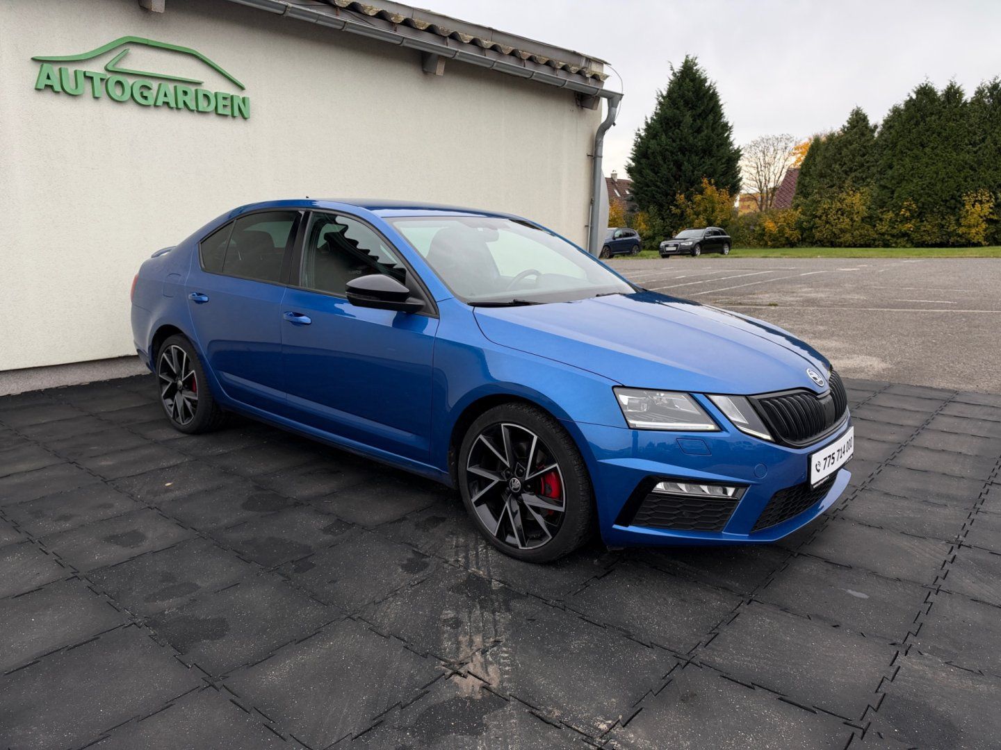 Škoda Octavia, RS 2.0TDi 135kW DSG ČR LED - fotka 2