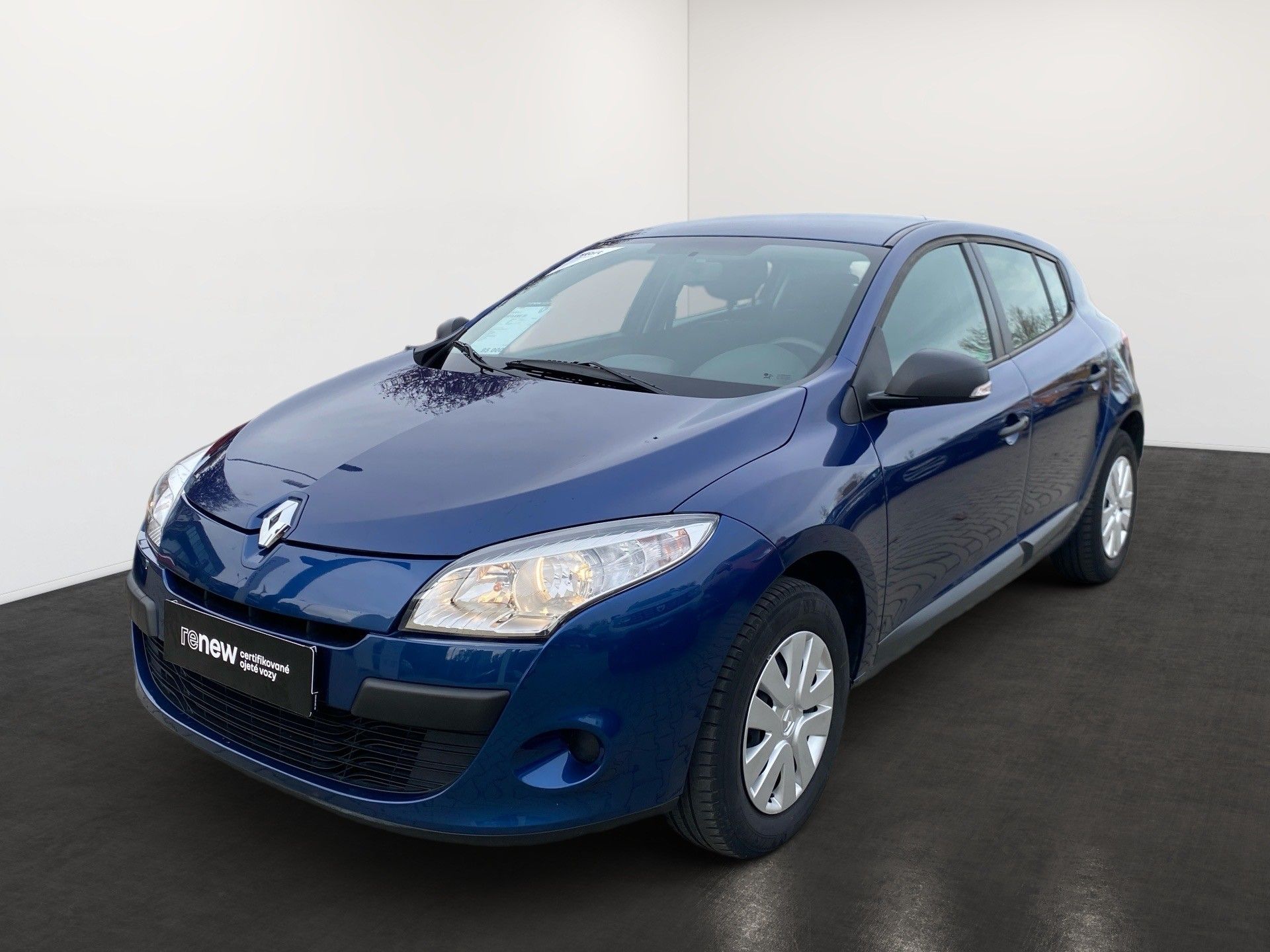 Renault Mégane, 1.6i 16V, ČR, 1.Majitel - fotka 2