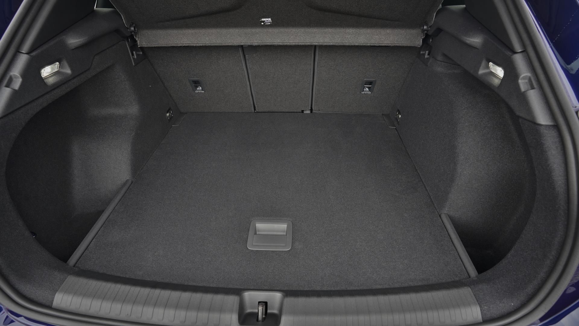 Cupra Terramar, 1.5 eTSi / 110 kW DSG - fotka 2