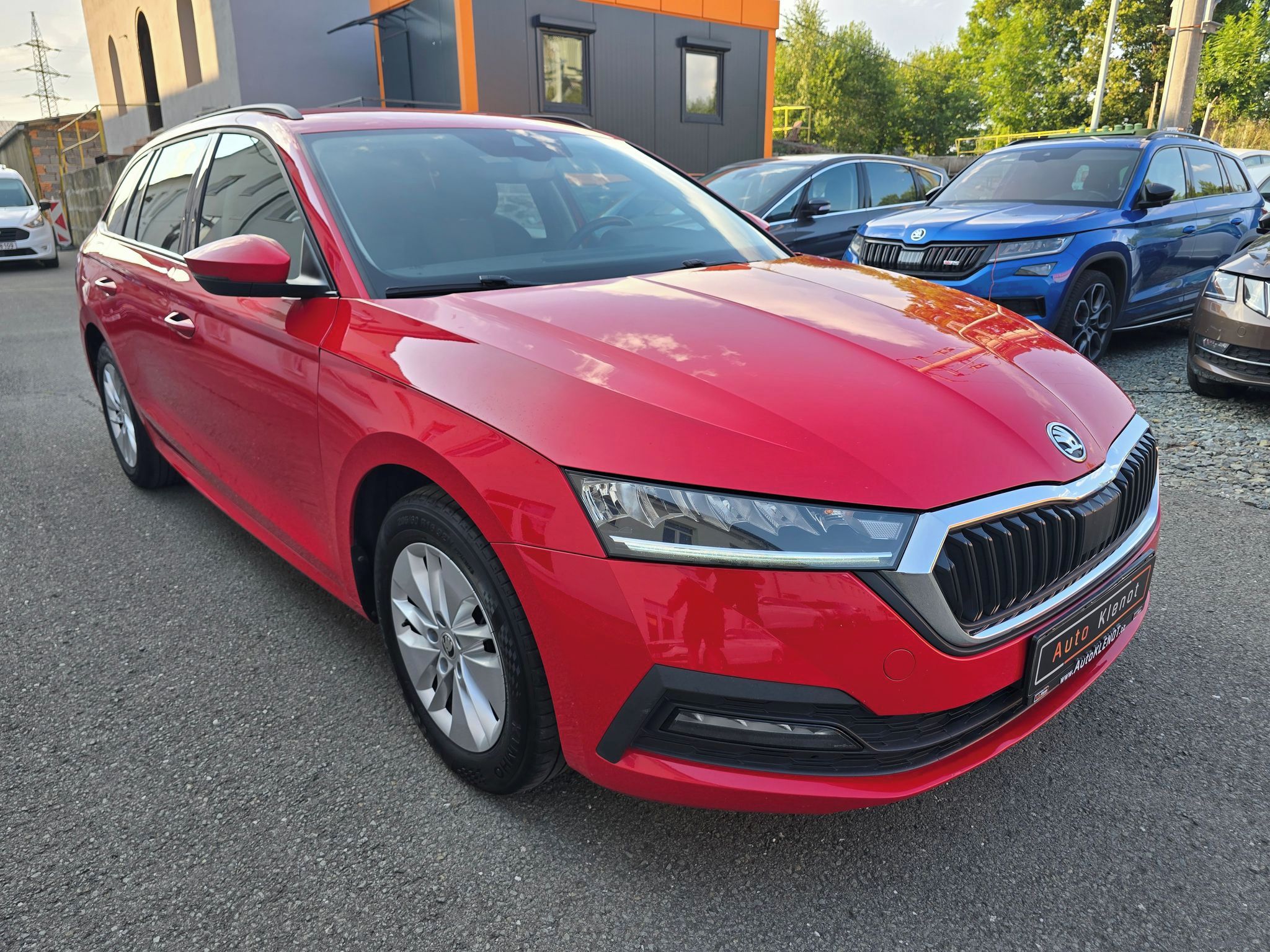 Škoda Octavia, 2.0TDi DSG 1.Maj. ČR - DPH - fotka 2