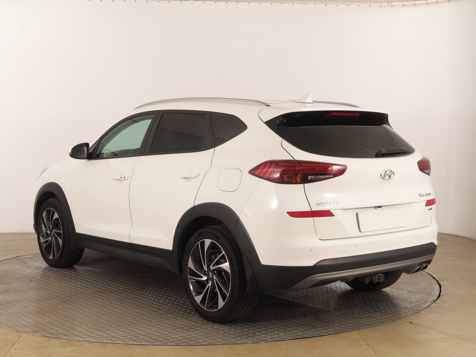 Hyundai Tucson, 1.6 CRDi, 4X4 - fotka 4