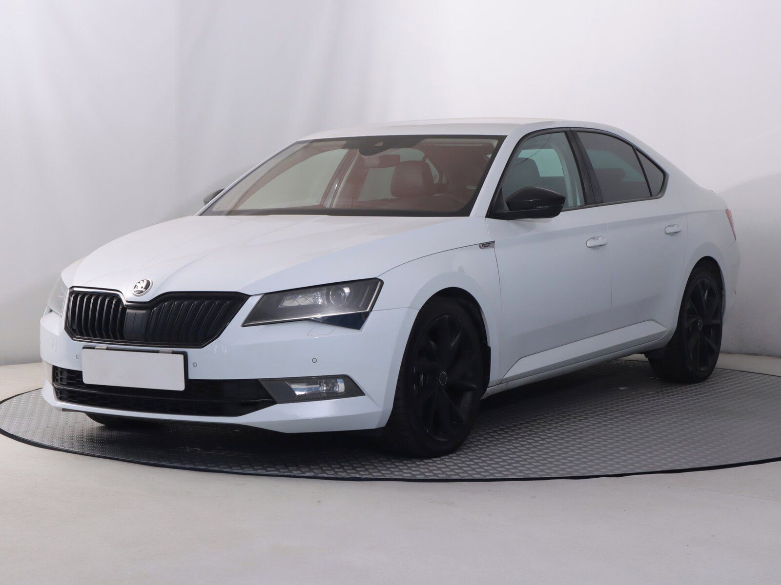 Škoda Superb, 2.0 TDI 4x4, 4X4, Automat - fotka 2