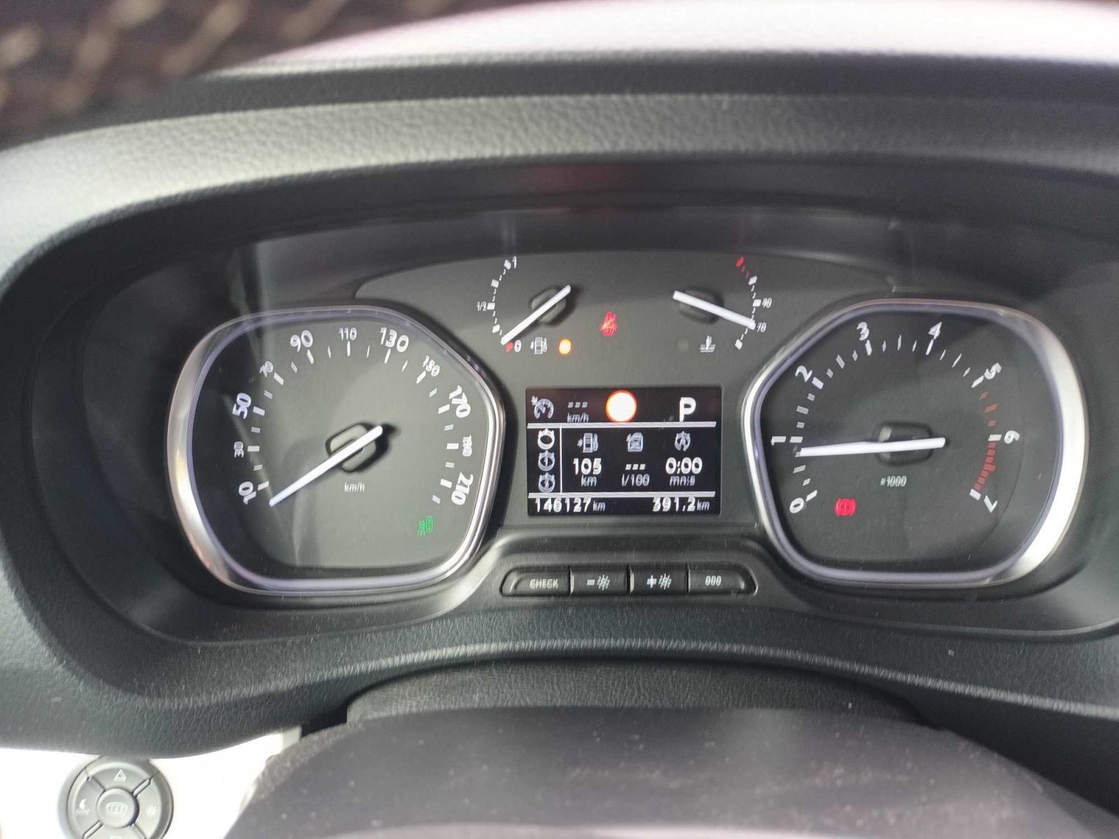 Peugeot Traveller, 2.0 BlueHDi, Klima, ČR, 1Maj - fotka 3