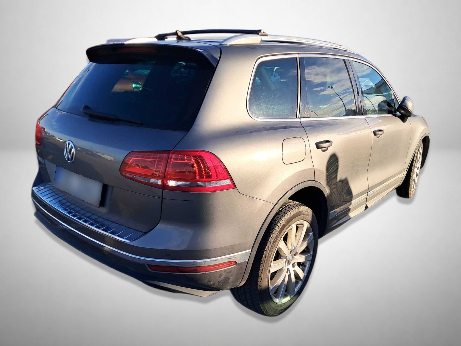 Volkswagen Touareg, 3.0 TDI, 4X4, Automat, Kůže - fotka 2