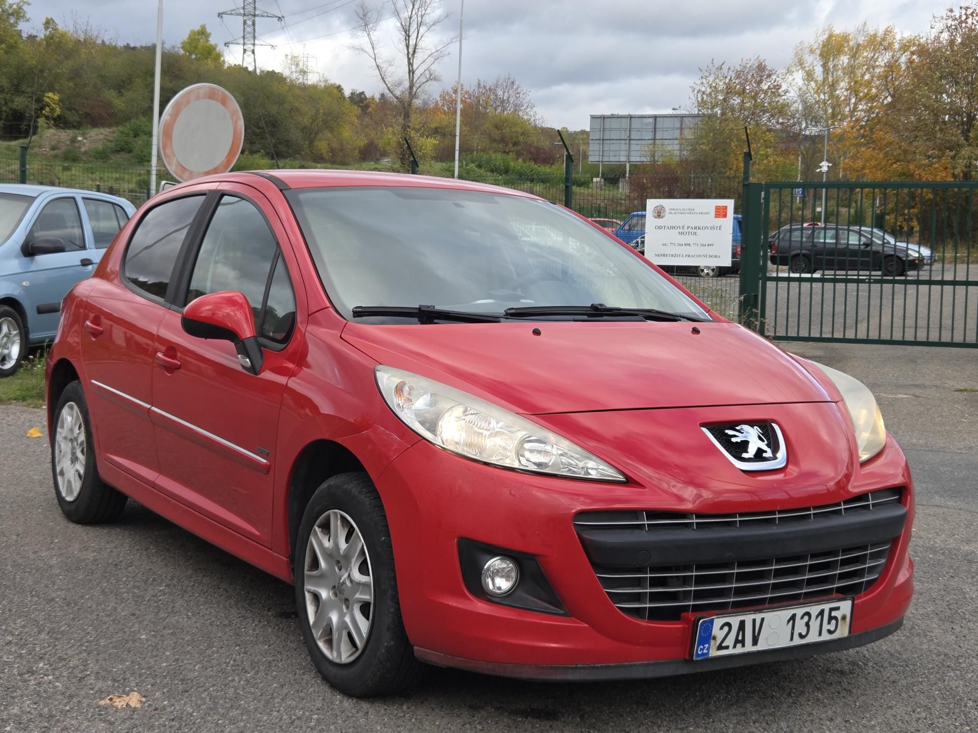 Peugeot 207, 1,4i lze i na splátky VŠEM! - fotka 3