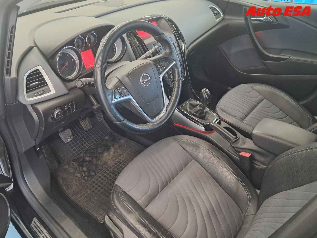 Opel Astra, 2.0 CDTI - fotka 3