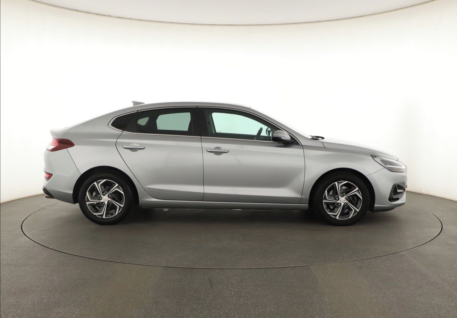 Hyundai i30, 1.0 T-GDI, Family Smart - fotka 6
