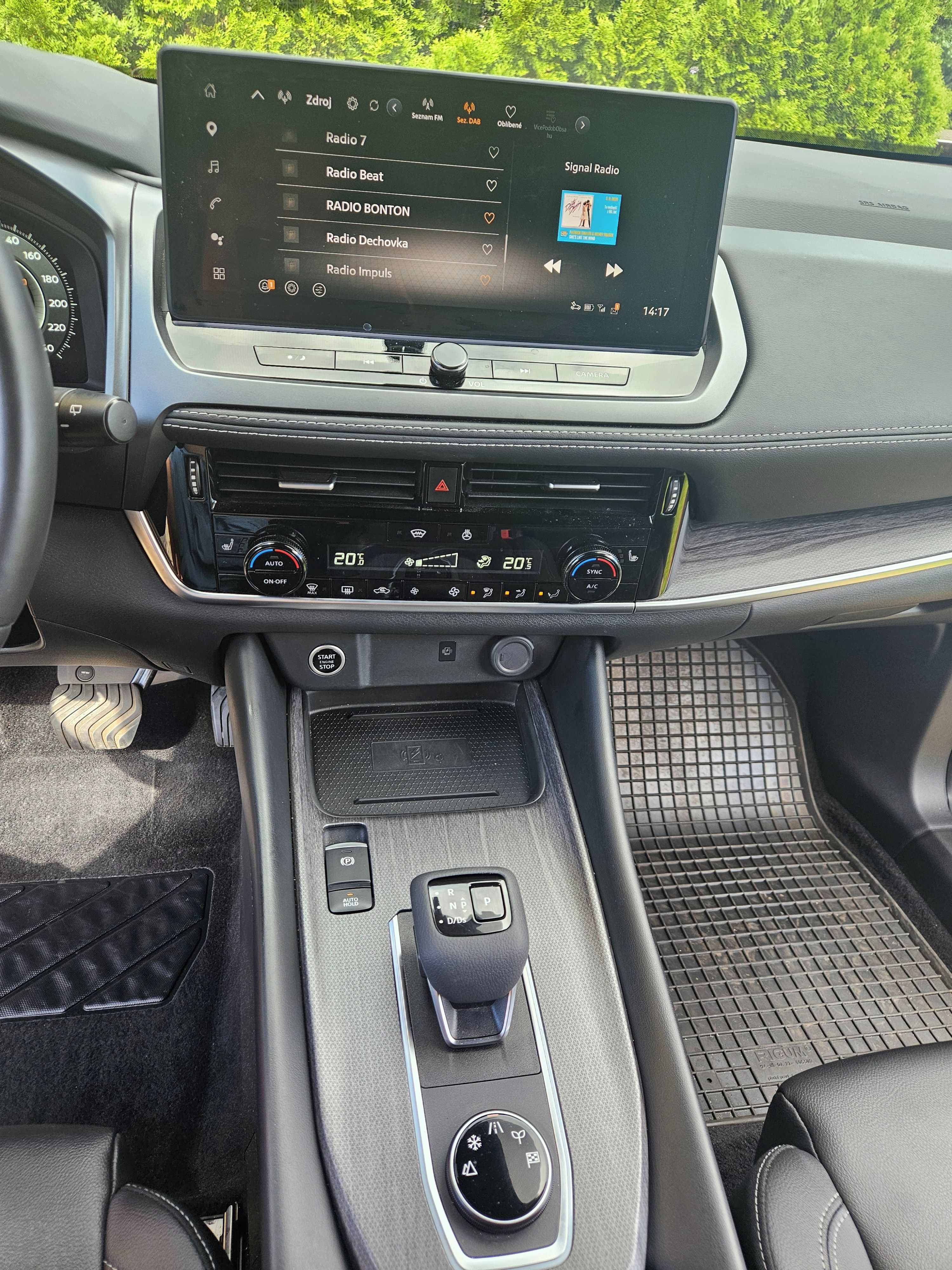 Nissan Qashqai, 1.3DIG-T(MHEV)116KW /4WD TEKNA - fotka 6