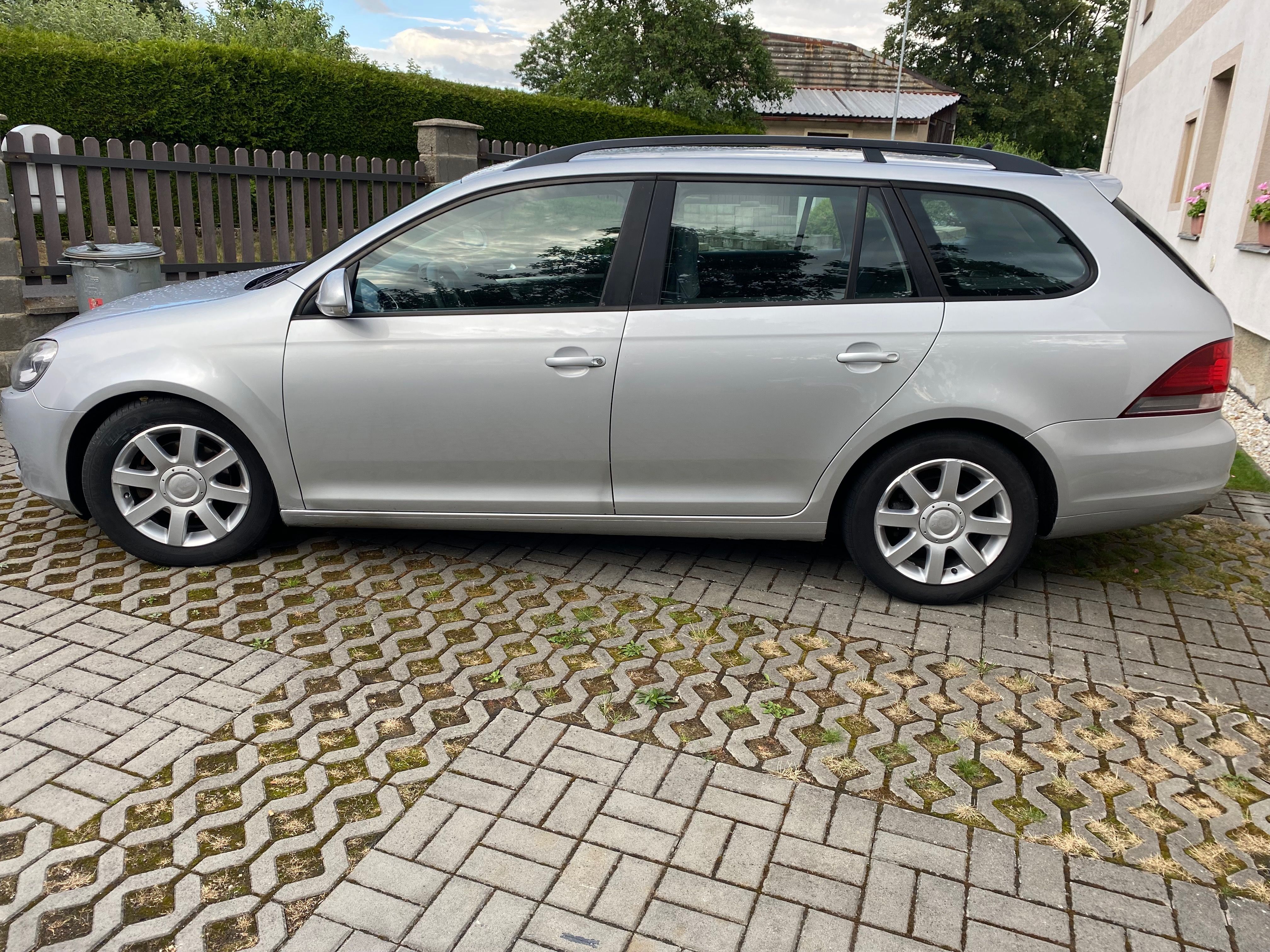 Volkswagen Golf Variant, 1.6 tdi servisni kniha - fotka 4
