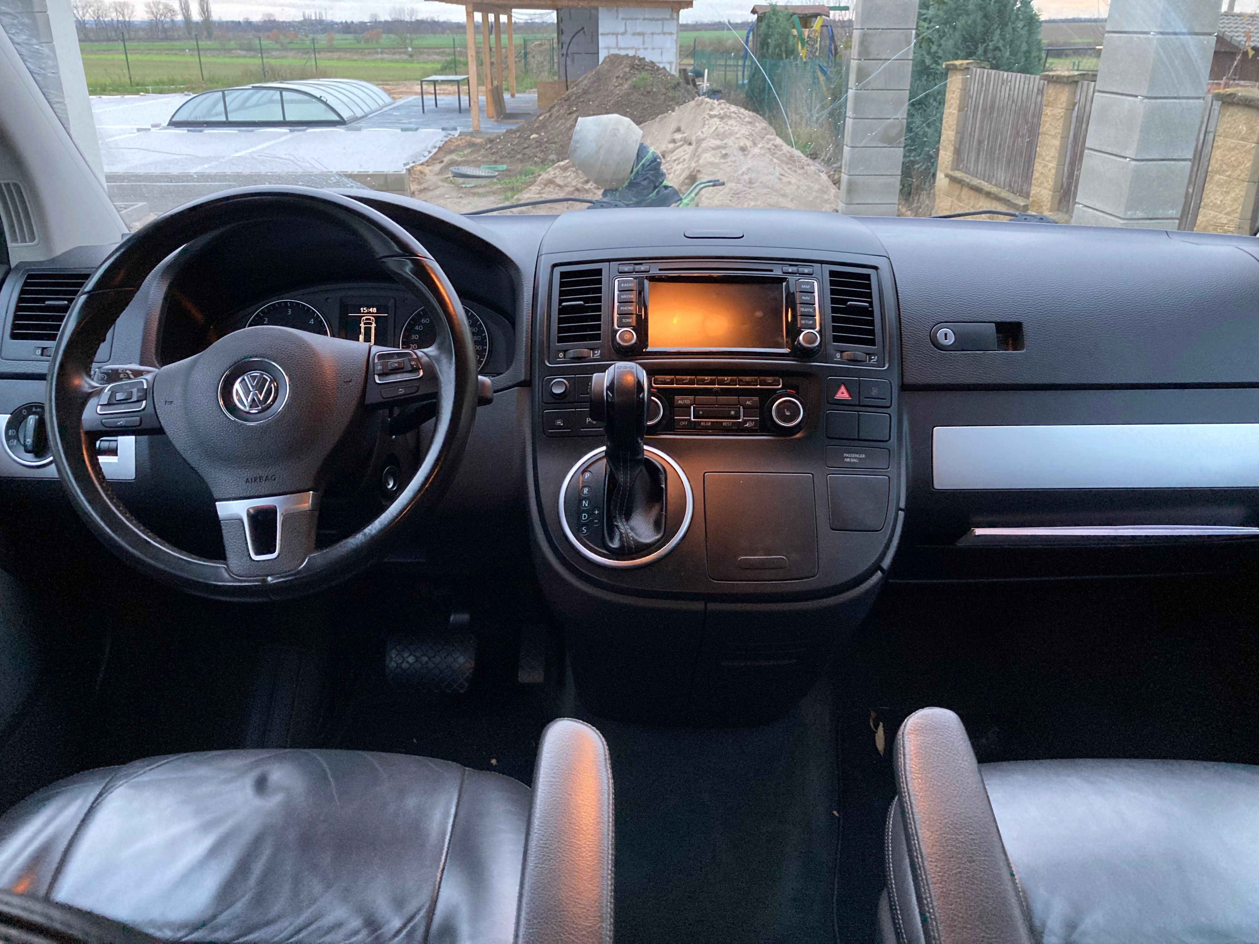 Volkswagen Multivan, Se spací vestavbou - fotka 5