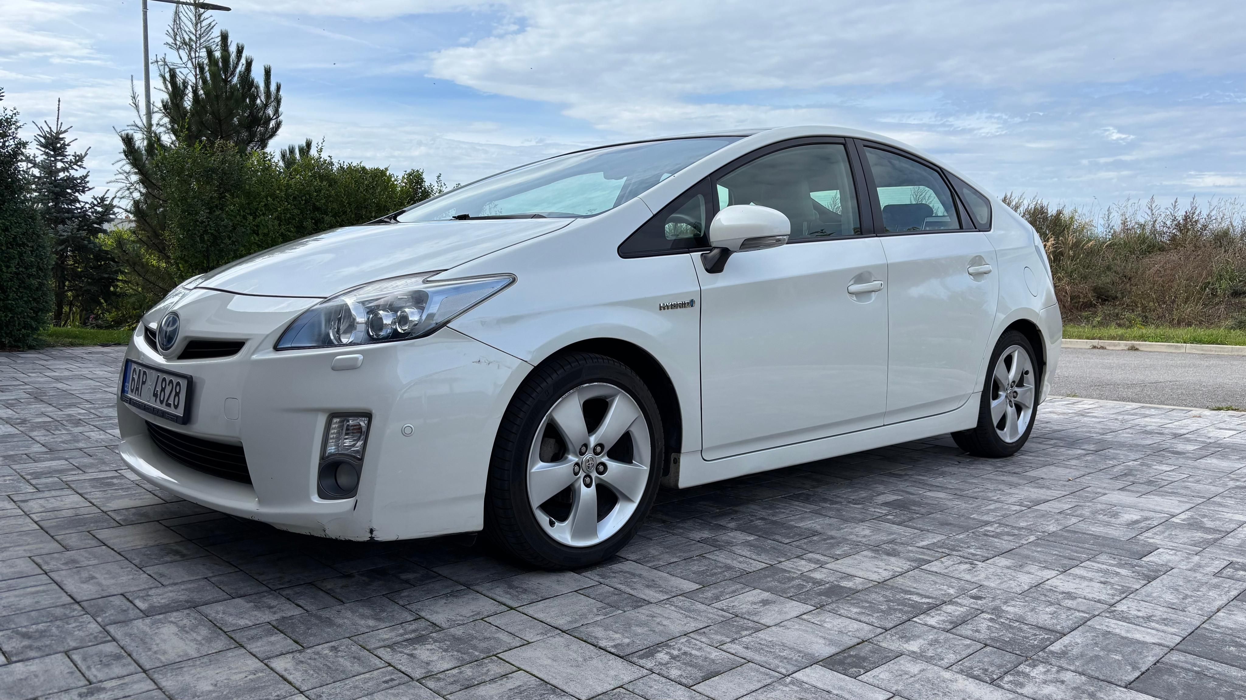 Toyota Prius, Toyota Prius 3