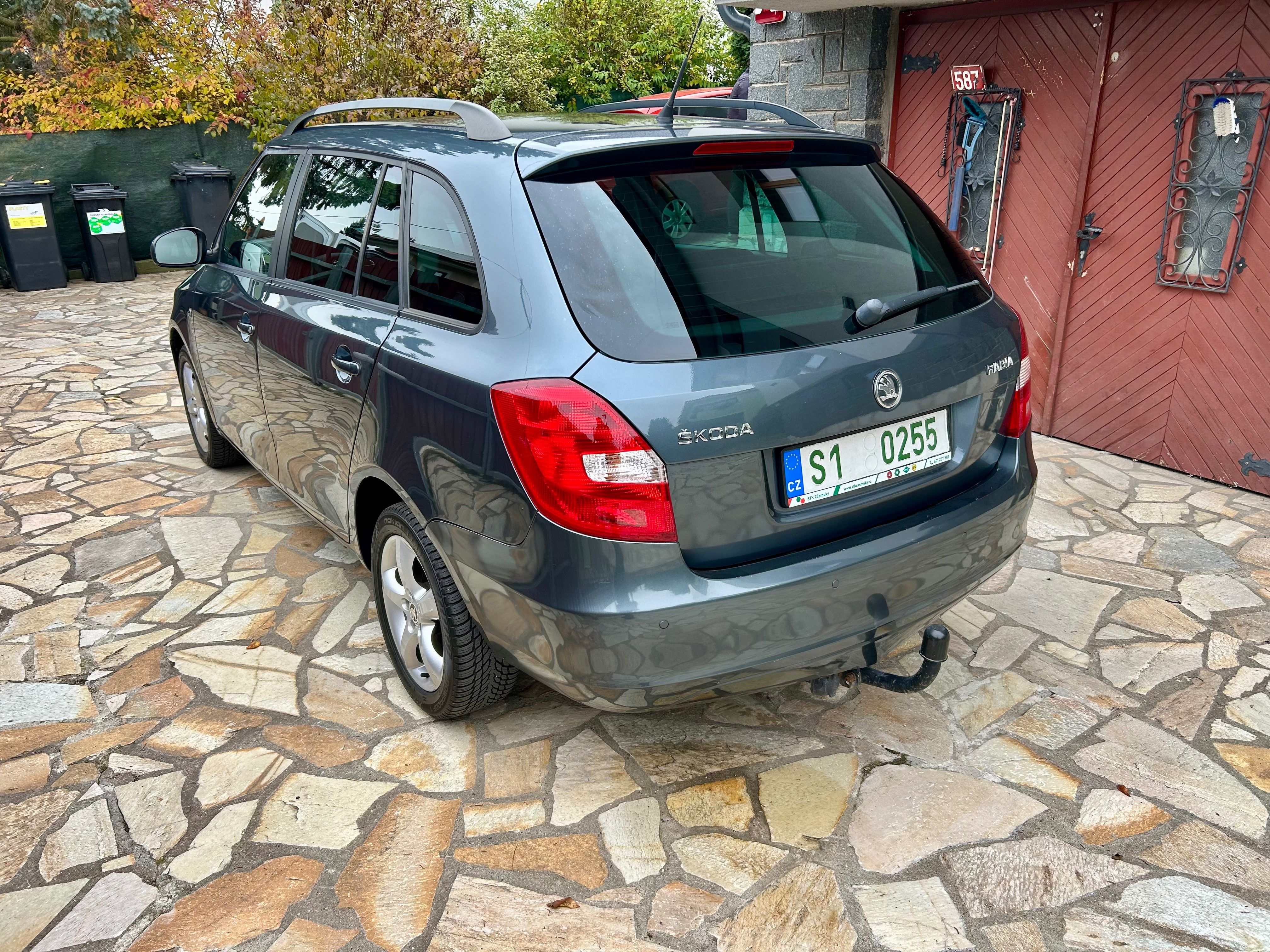 Škoda Fabia, 1.2 TSI 63KW STYLE DIG.KLIMA - fotka 6