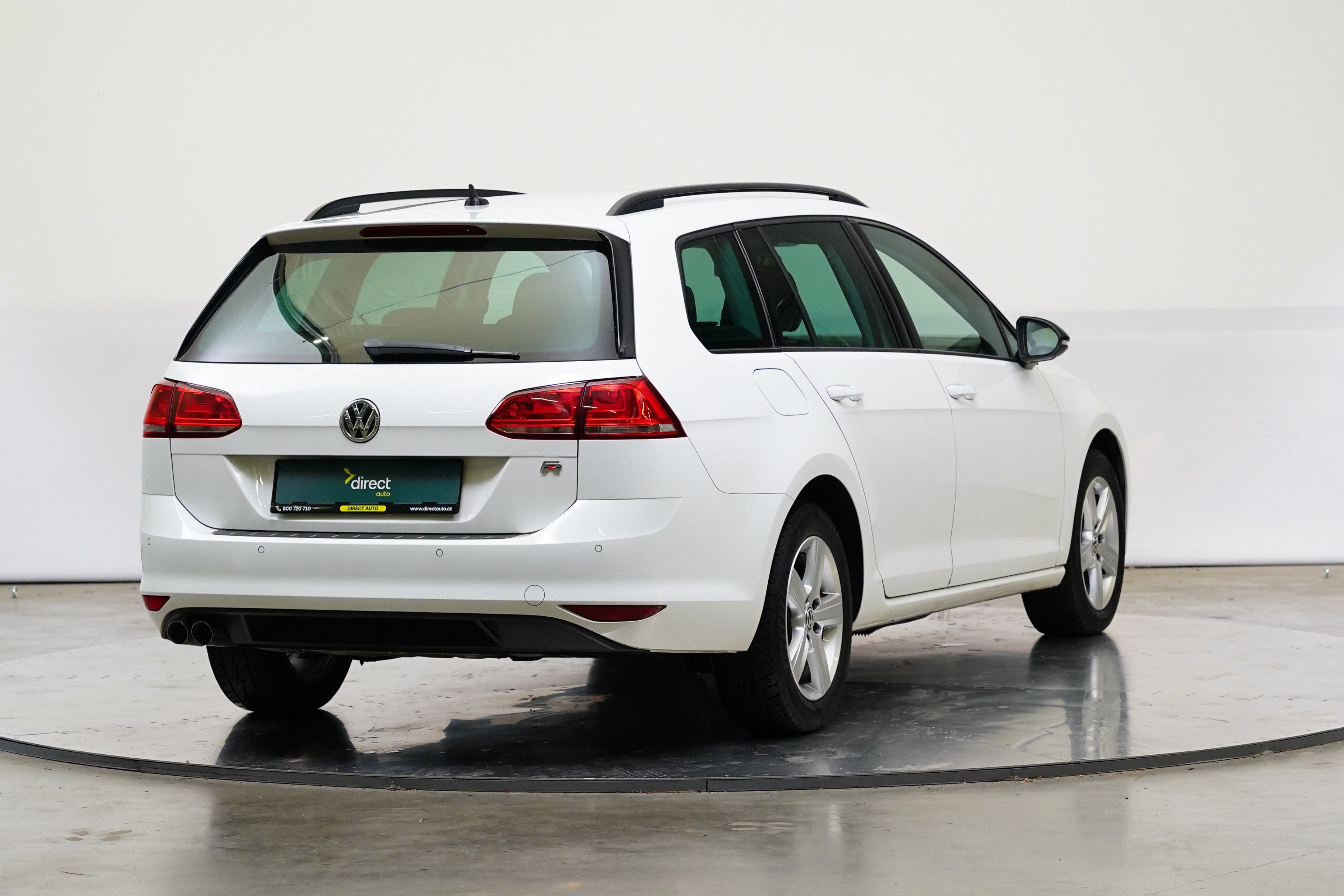 Volkswagen Golf, 1.6 TDI 81 kW Comfortline - fotka 2