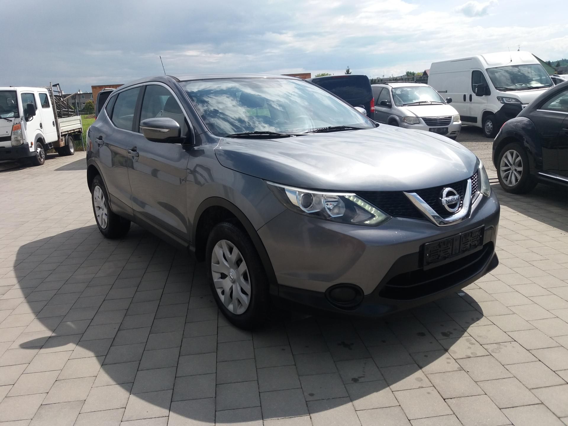 Nissan Qashqai, 1.2DIG-T,Klima,Servi.knížka - fotka 2