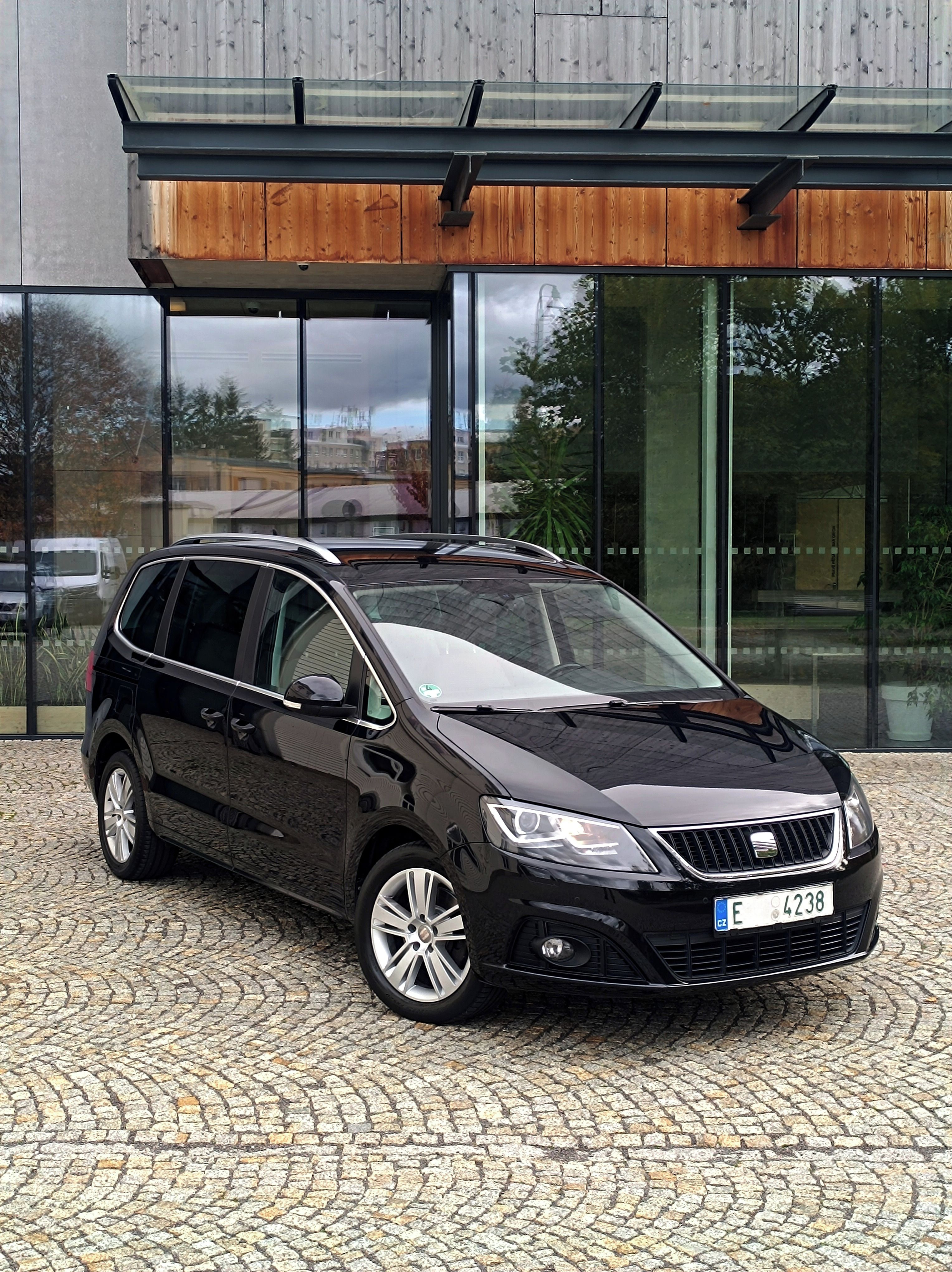 Seat Alhambra, 2.0Tdi 130kw 7 míst 148tkm