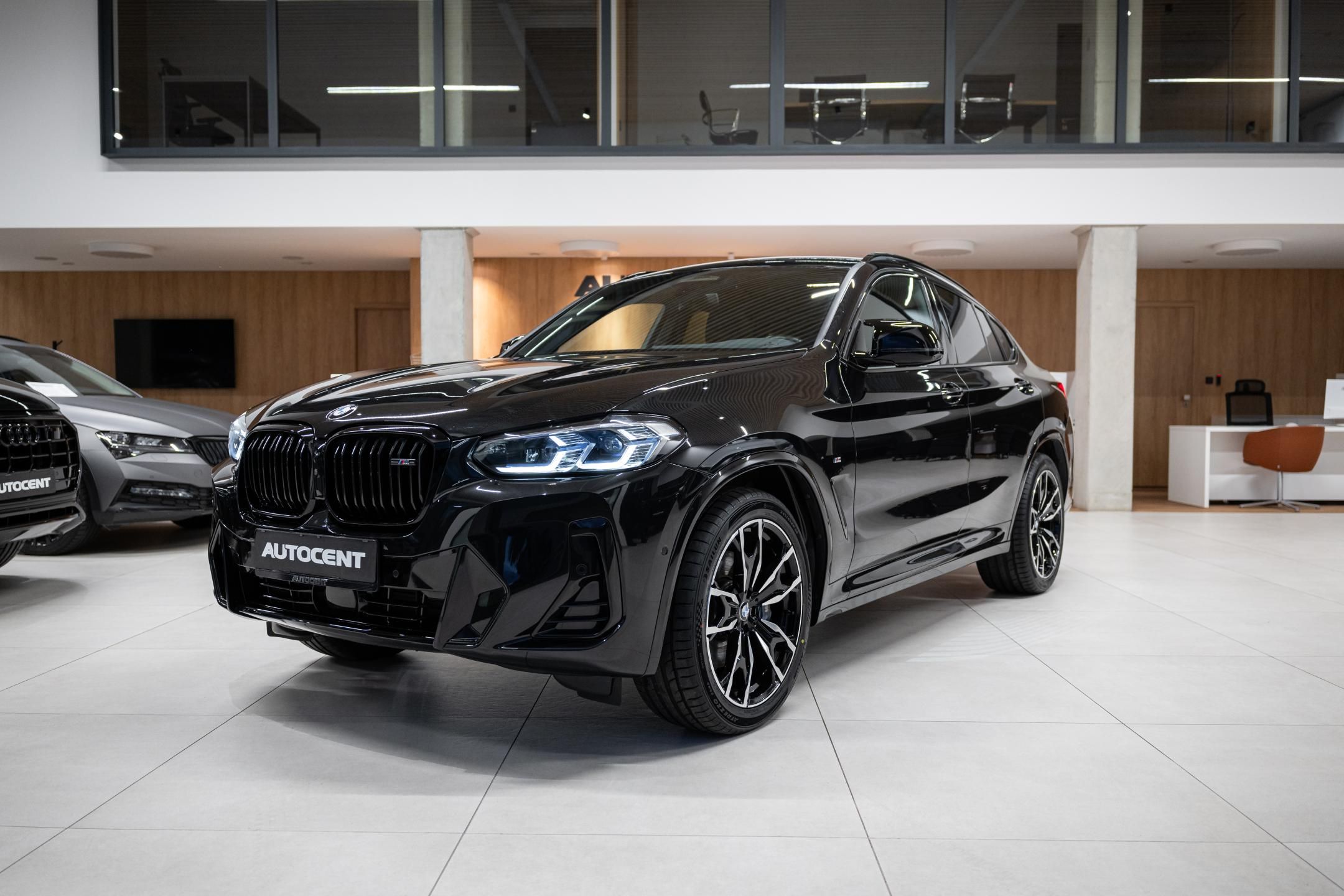 BMW X4, M40D 4x4 LASER NEZAVISLÉ TAŽNÉ