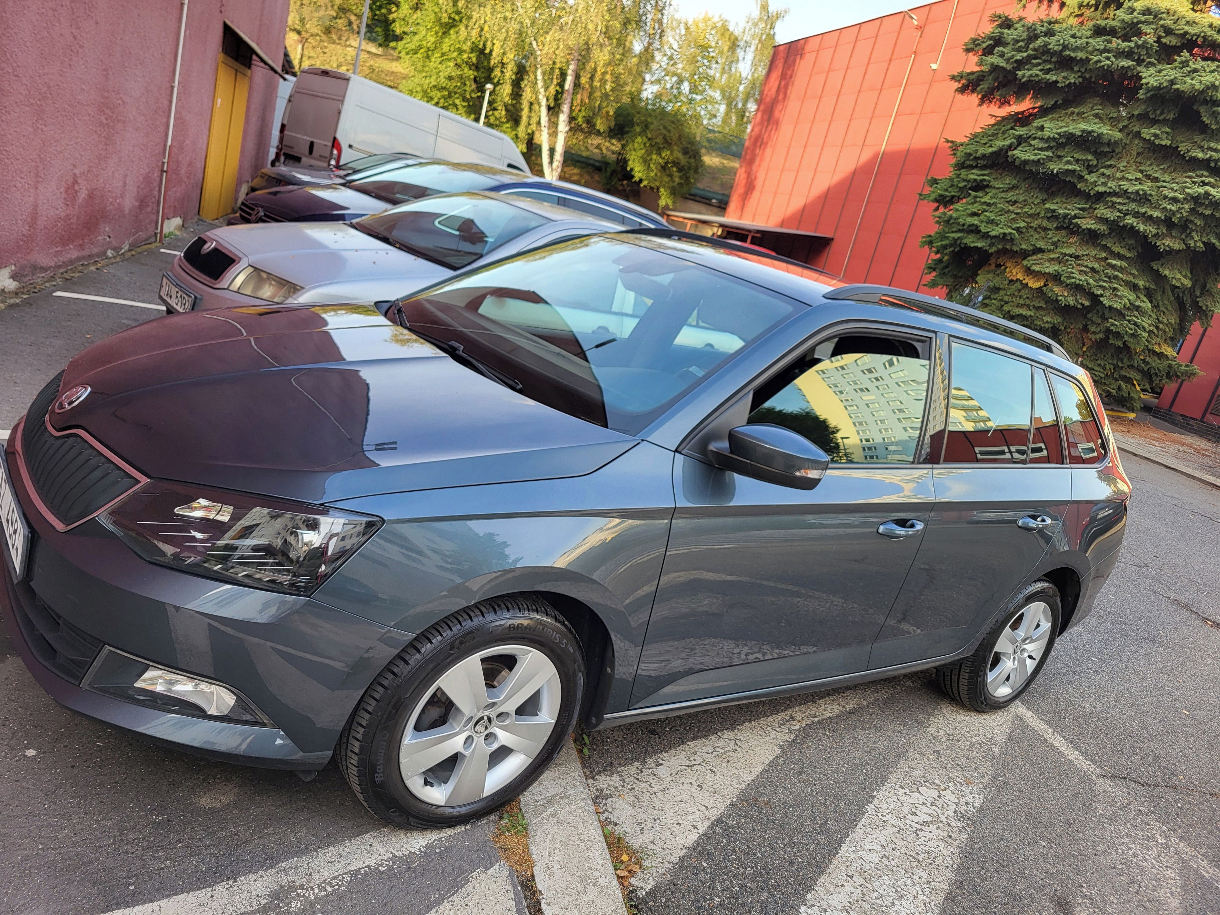 Škoda Fabia, 1.2 TSI, servisováno - fotka 2