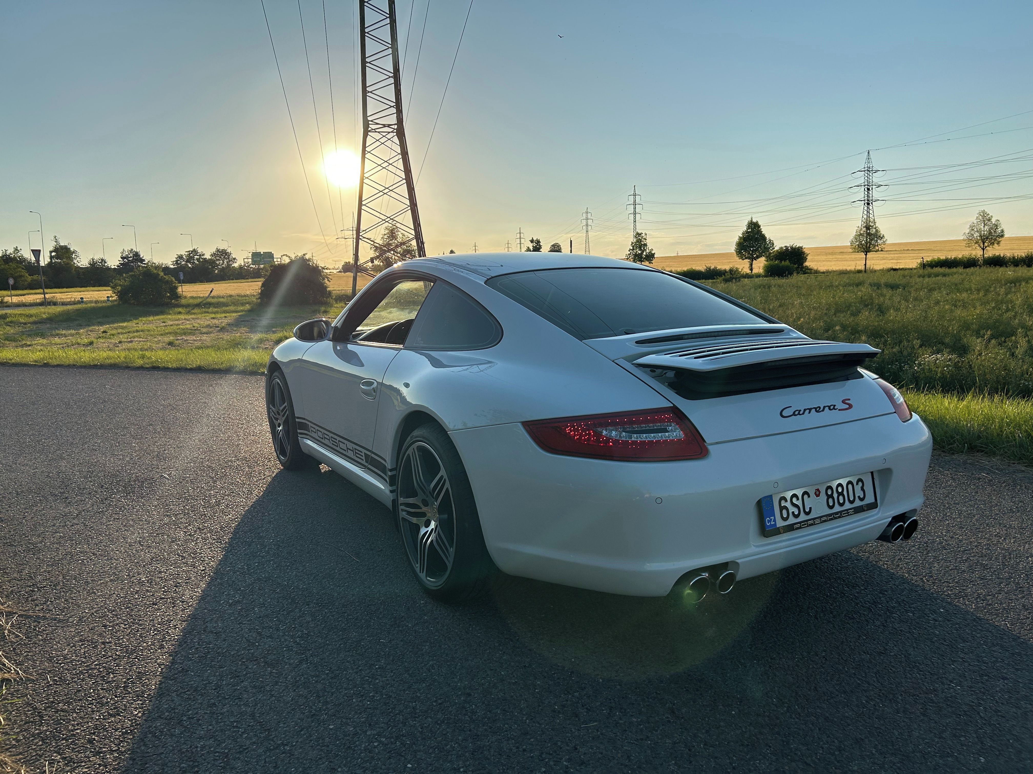 Porsche 911 - fotka 2
