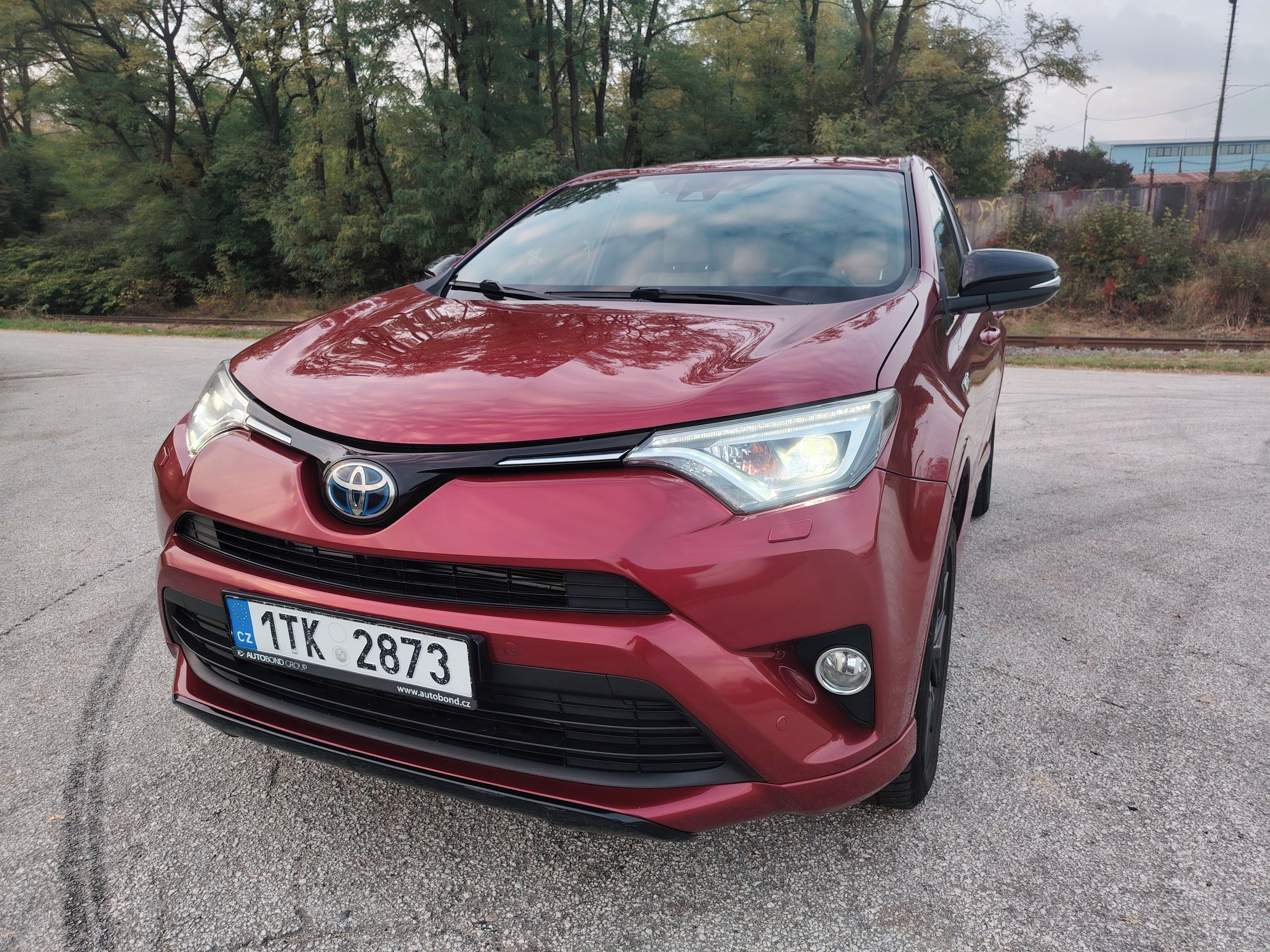 Toyota Rav4, 2.5 Hybrid 4x4 Selection - fotka 4