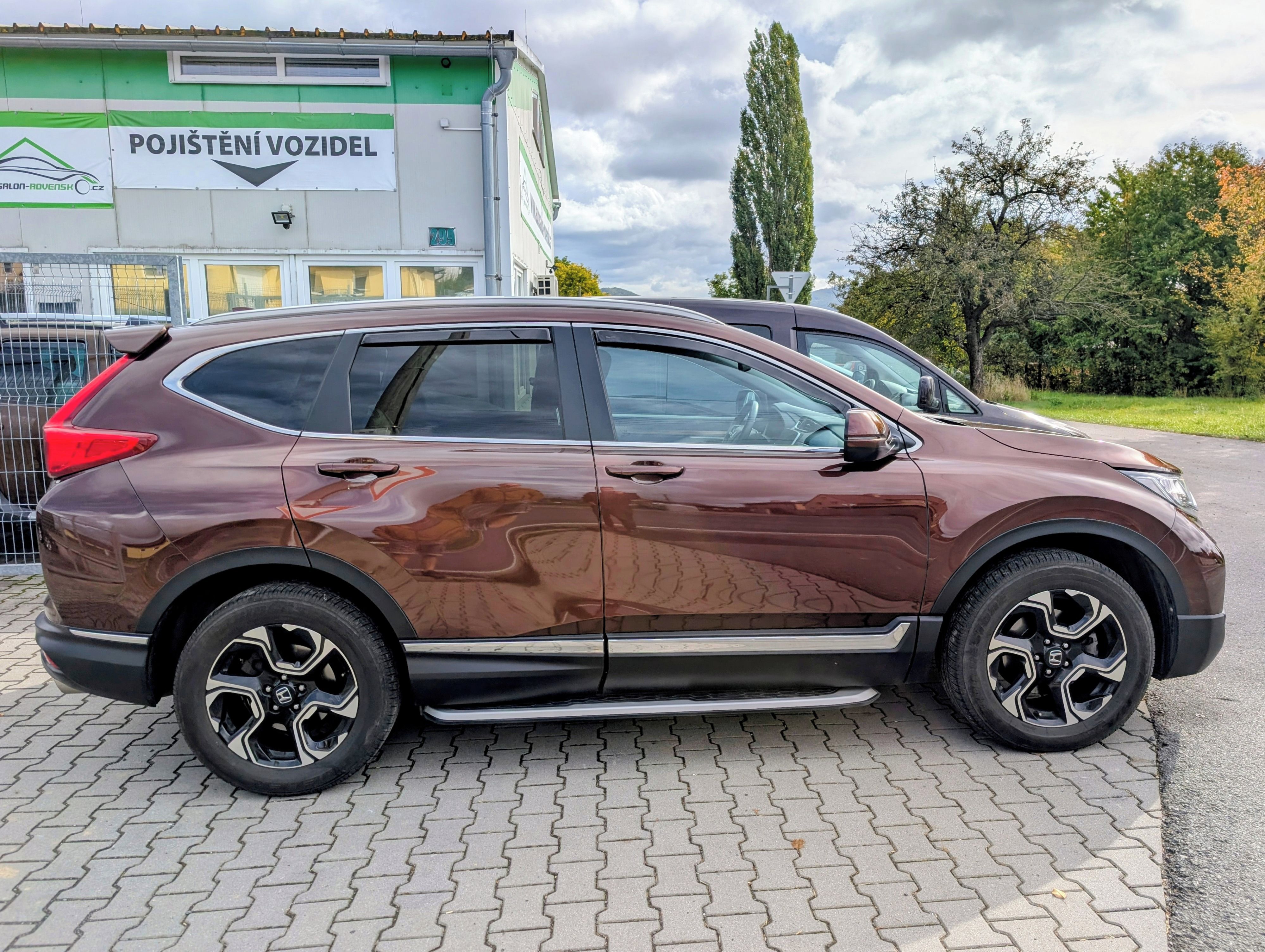 Honda CR-V, 1.5VTEC TURBO LIFESTYLE AWD - fotka 5