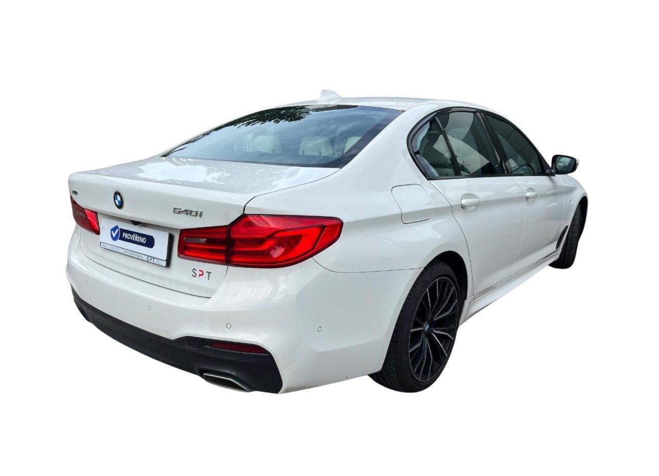 BMW Řada 5 - fotka 2