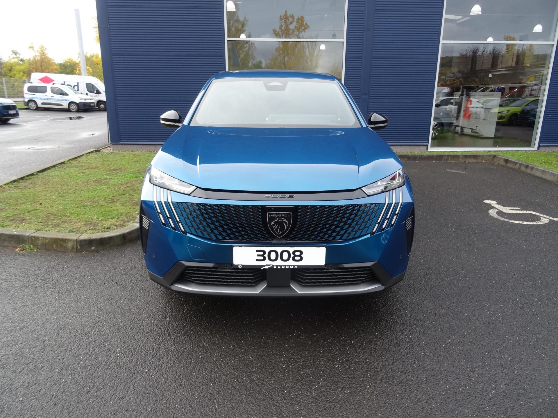 Peugeot 3008, BUSINESS Hybrid 145k e-DCS6 - fotka 2