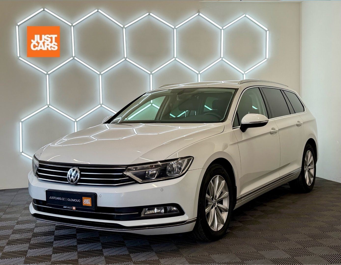 Volkswagen Passat Variant, 2.0TDi, BLUMEMOTION, ČR, DSG