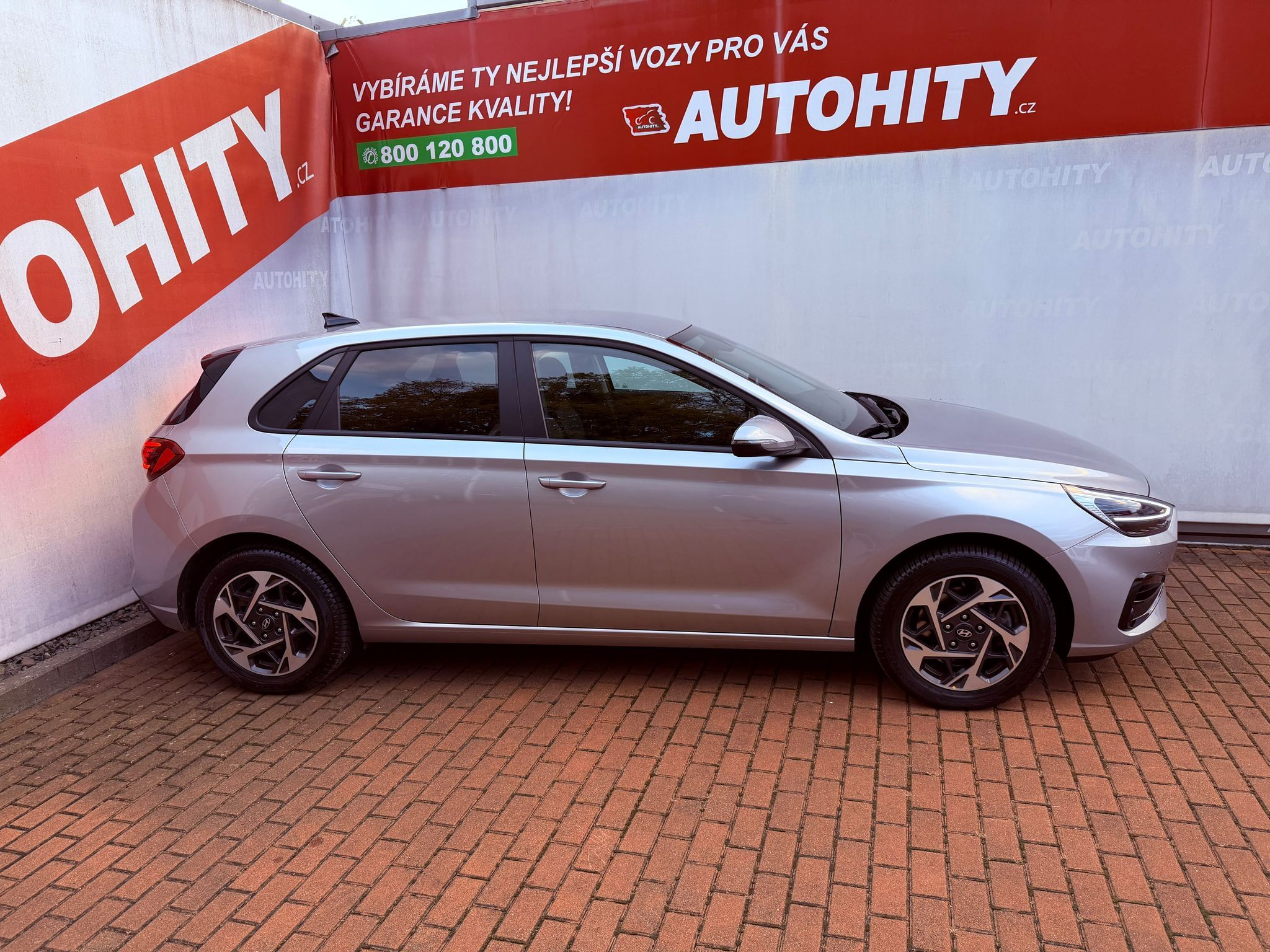 Hyundai i30, 1.5 CVVT Comfort, ČR, Záruka - fotka 6