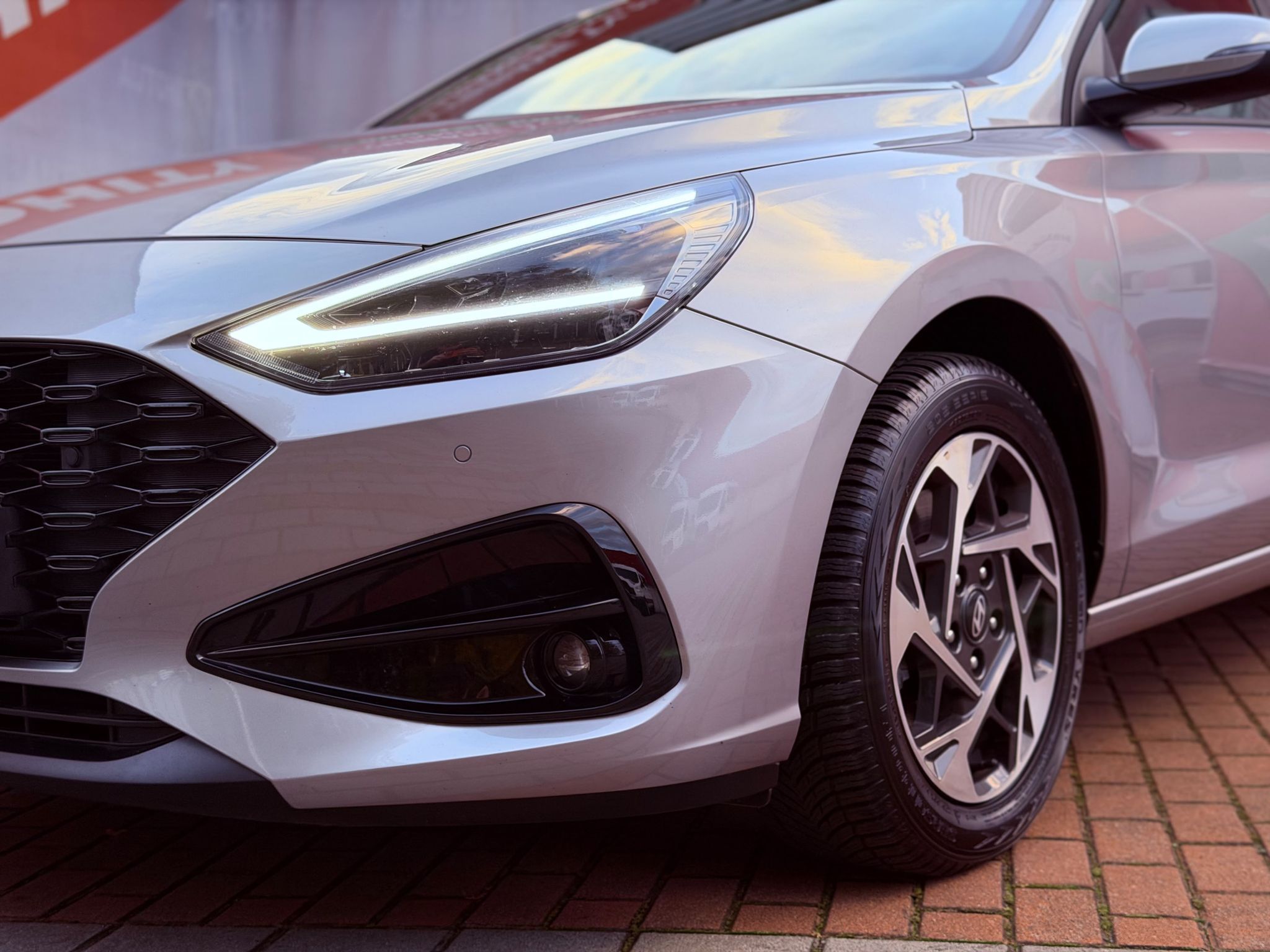 Hyundai i30, 1.5 CVVT Comfort, ČR, Záruka - fotka 3