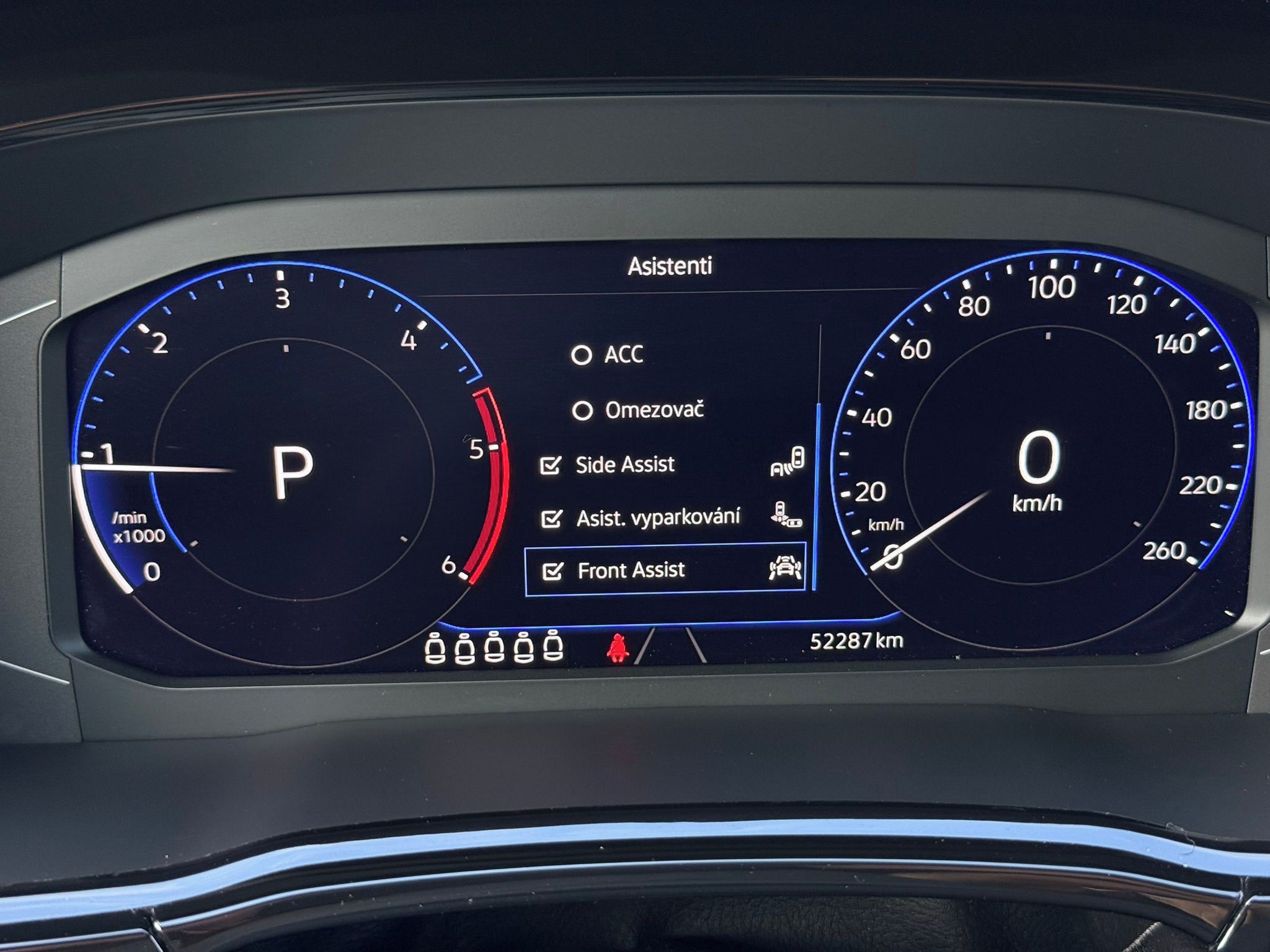 Volkswagen Touran, 2.0TDI 110kW Highline 7m NT TZ - fotka 6
