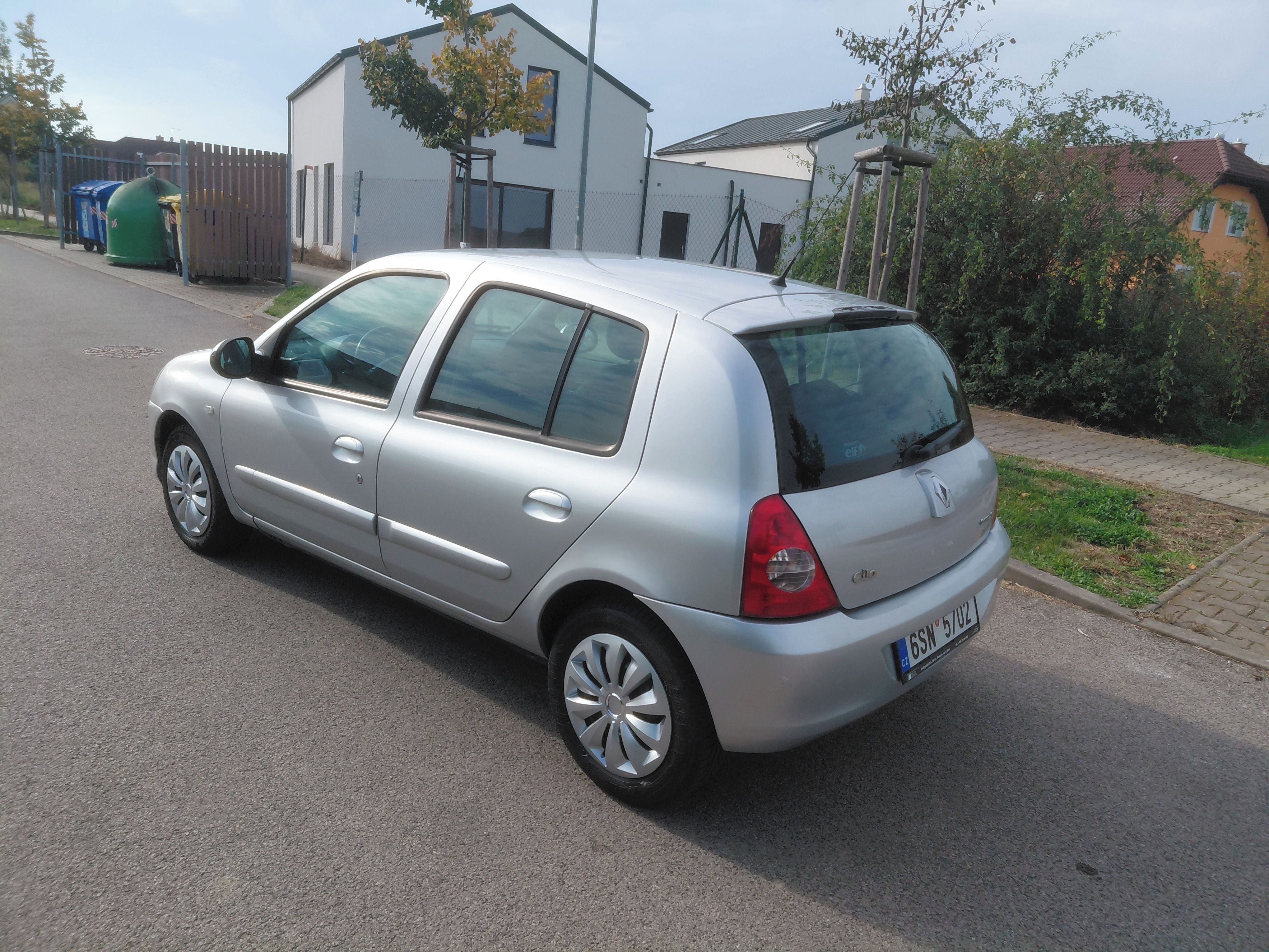 Renault Clio, 1.2i 5xDveře,Euro 4,Pěkný stav - fotka 6