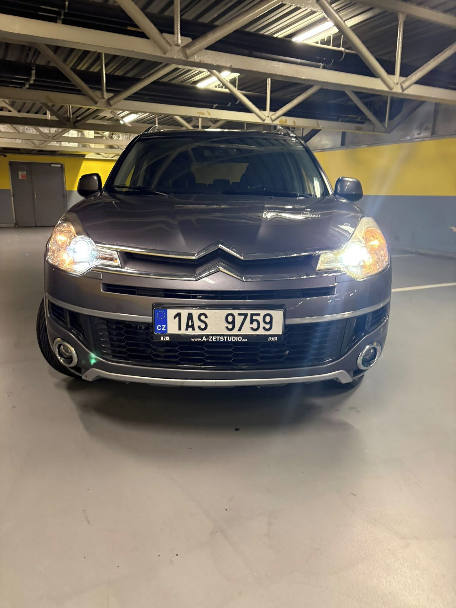 Citroën C-Crosser, Citroen C-Crosser 2.2 HDi, ČR - fotka 4