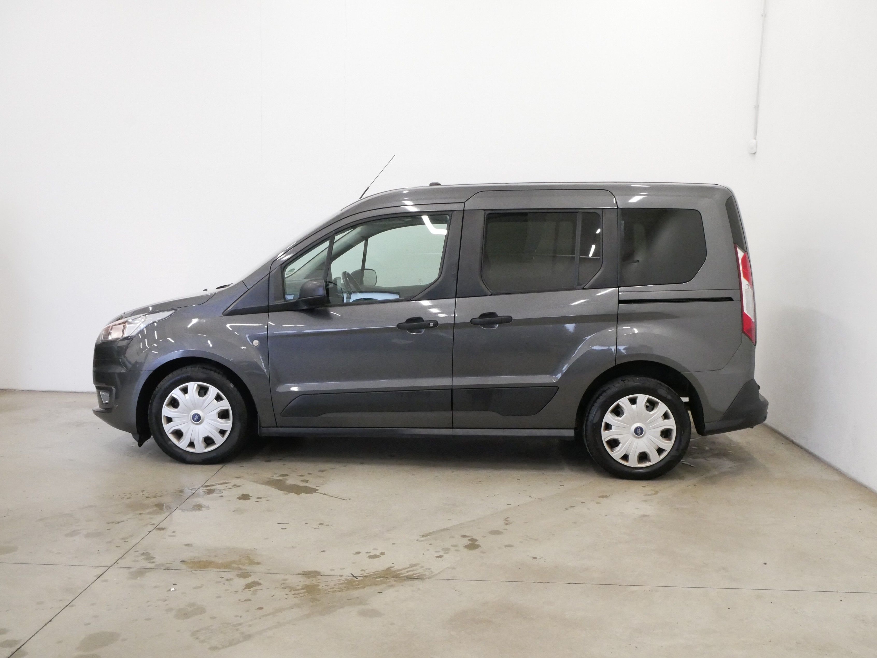 Ford Transit Connect, 1.5 TDCi 74 kW - fotka 3