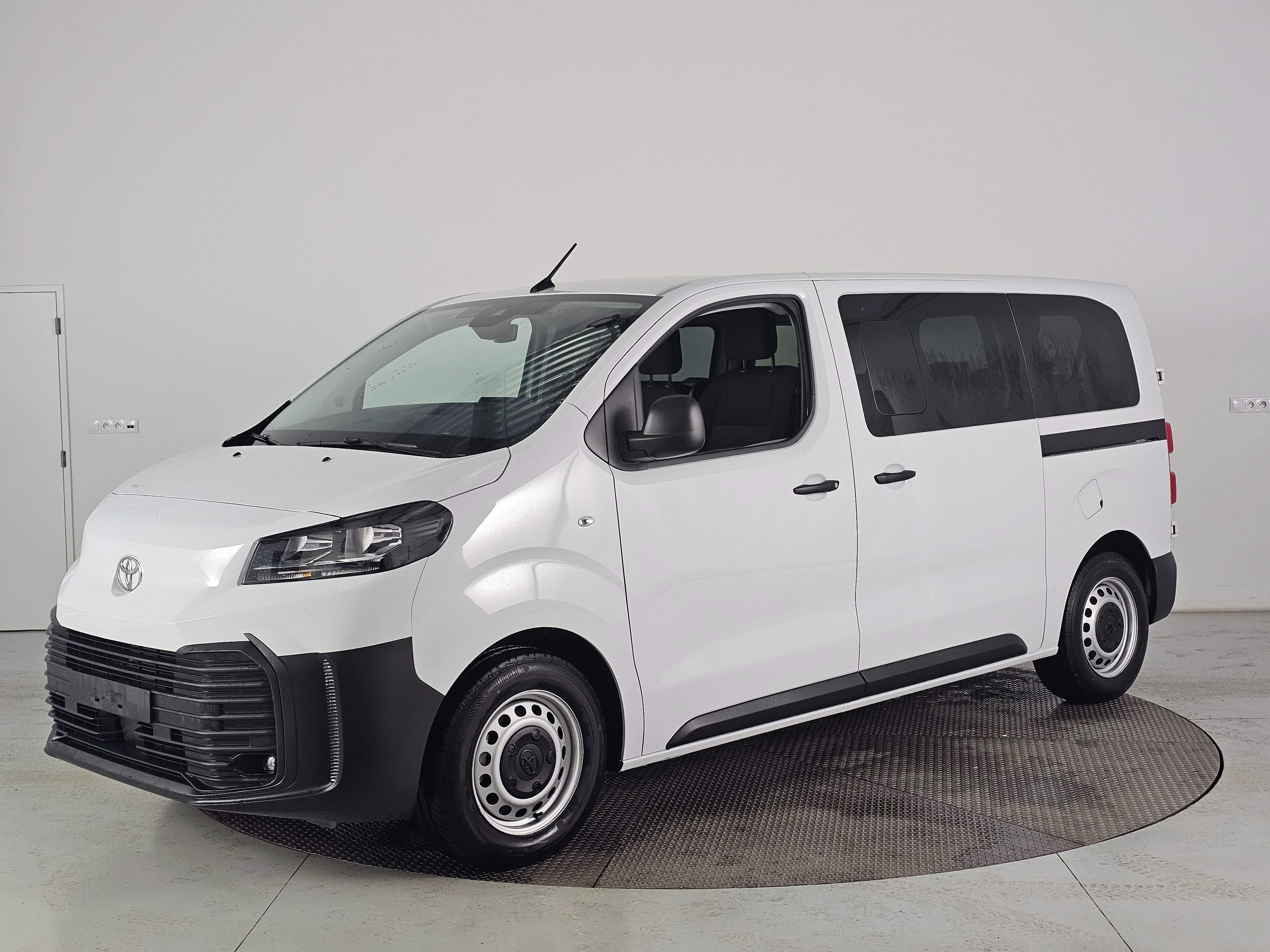 Toyota Proace Verso, L2, 2.2D, 110kW, 6MT, Combi 9S