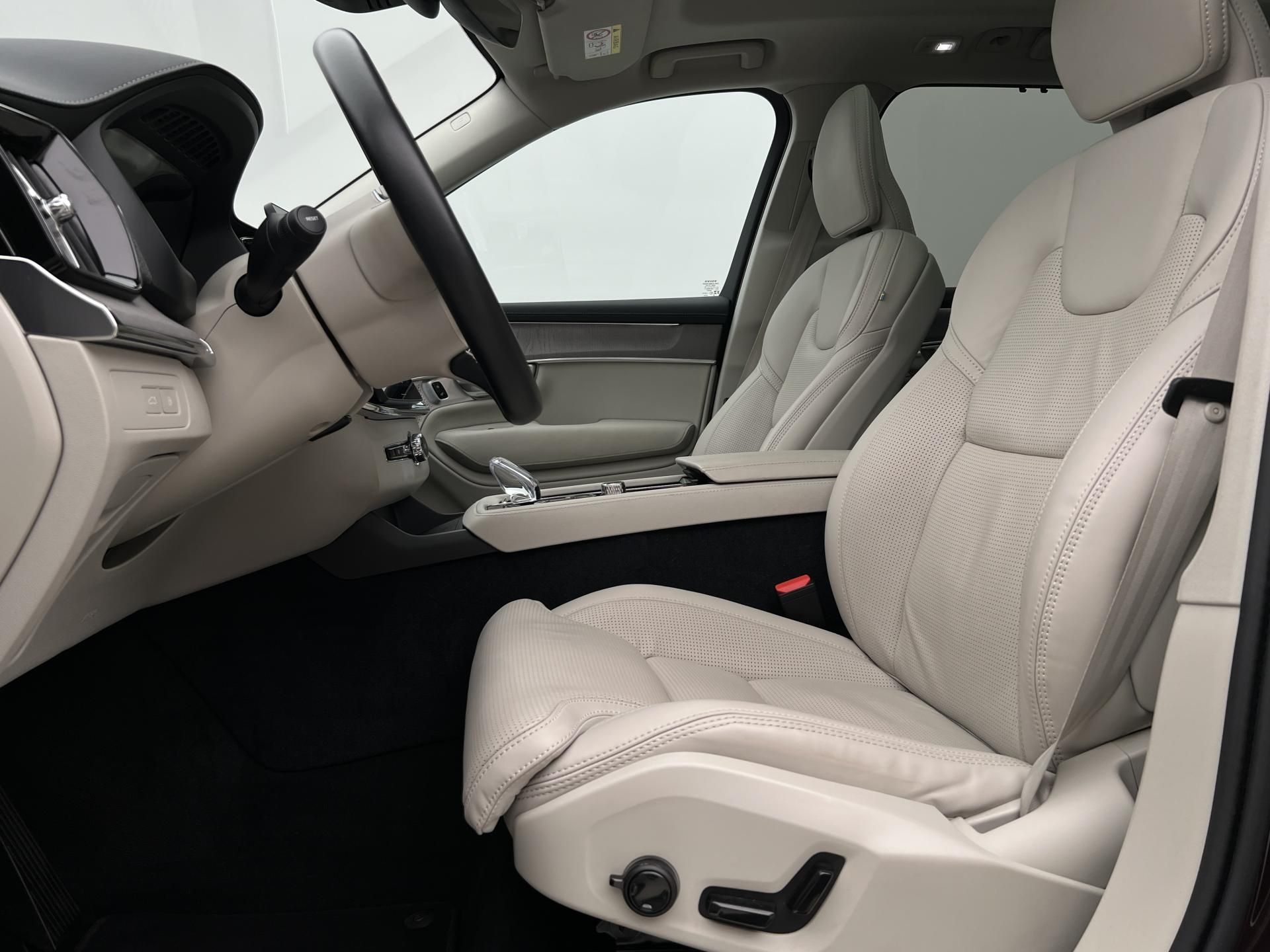 Volvo XC90, T8 AWD RECHARGE BRIGHT PLUS - fotka 3