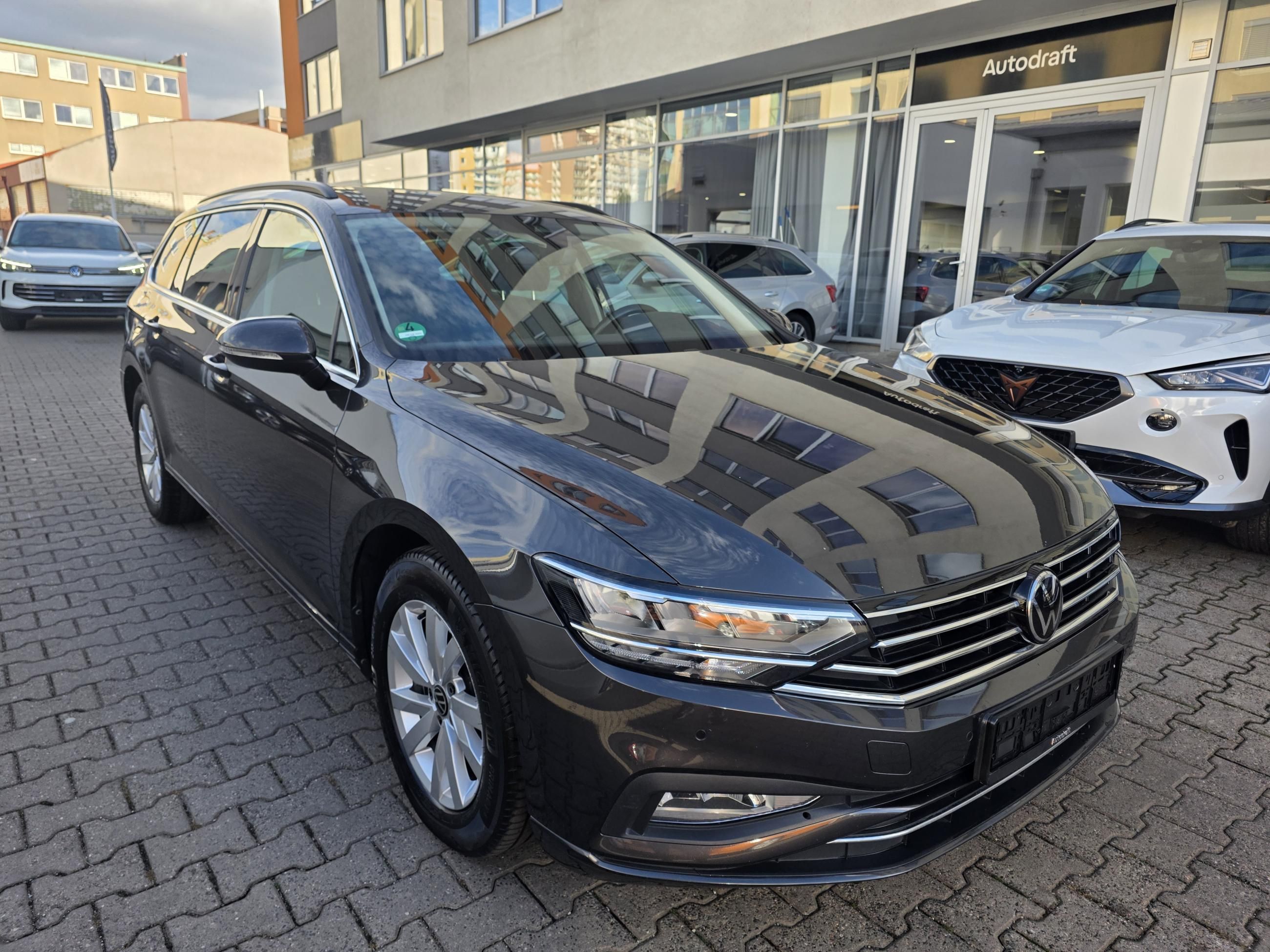 Volkswagen Passat Variant, 2.0 TDI 110kW DSG Head-up