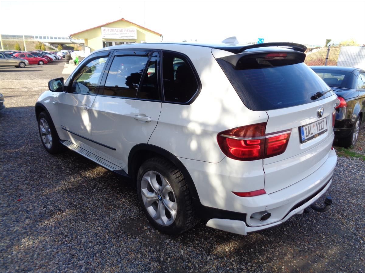 BMW X5, 3,0 - fotka 5