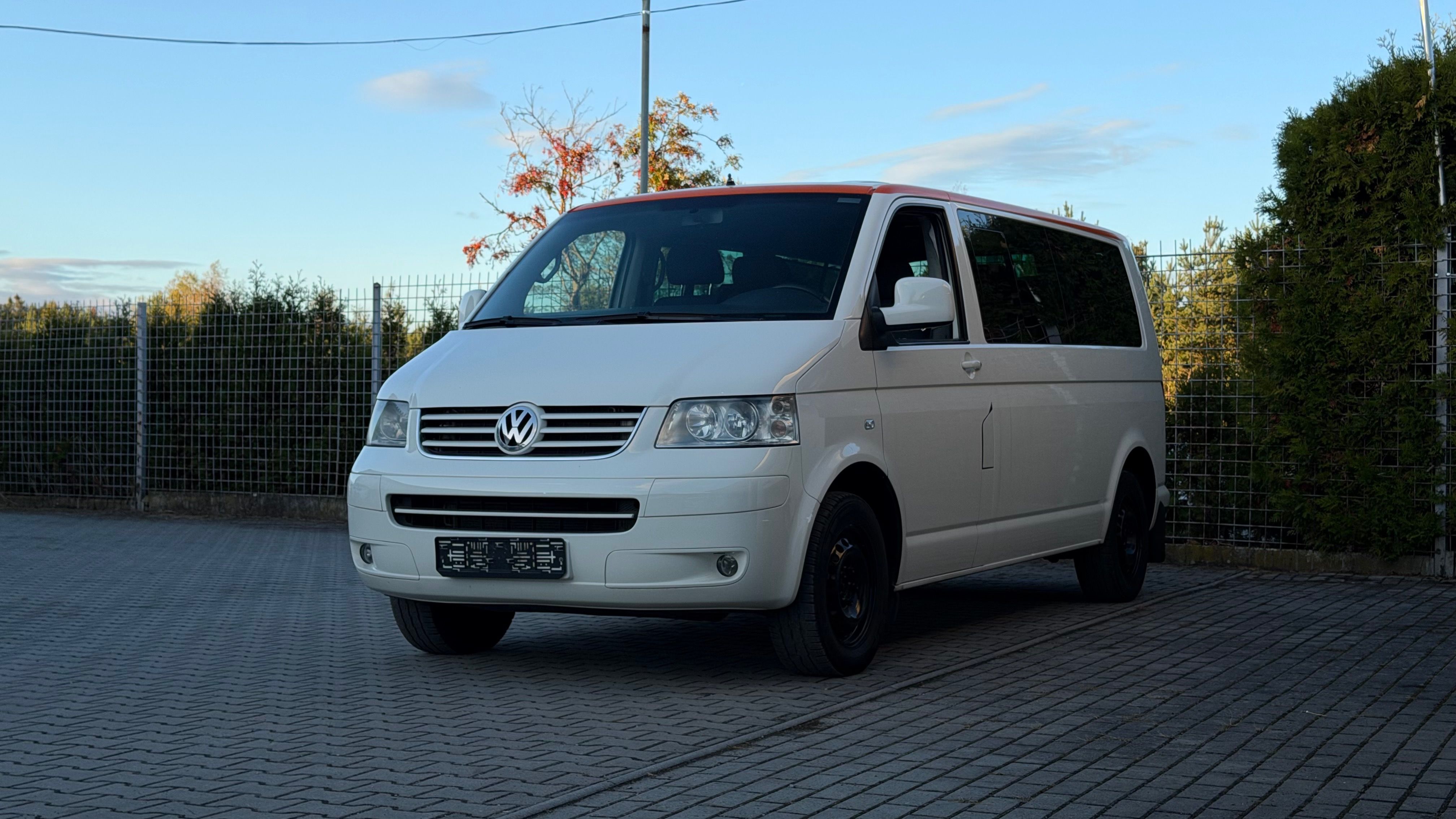 Volkswagen Caravelle, 2.5TDI 96 KW 9mist - fotka 6