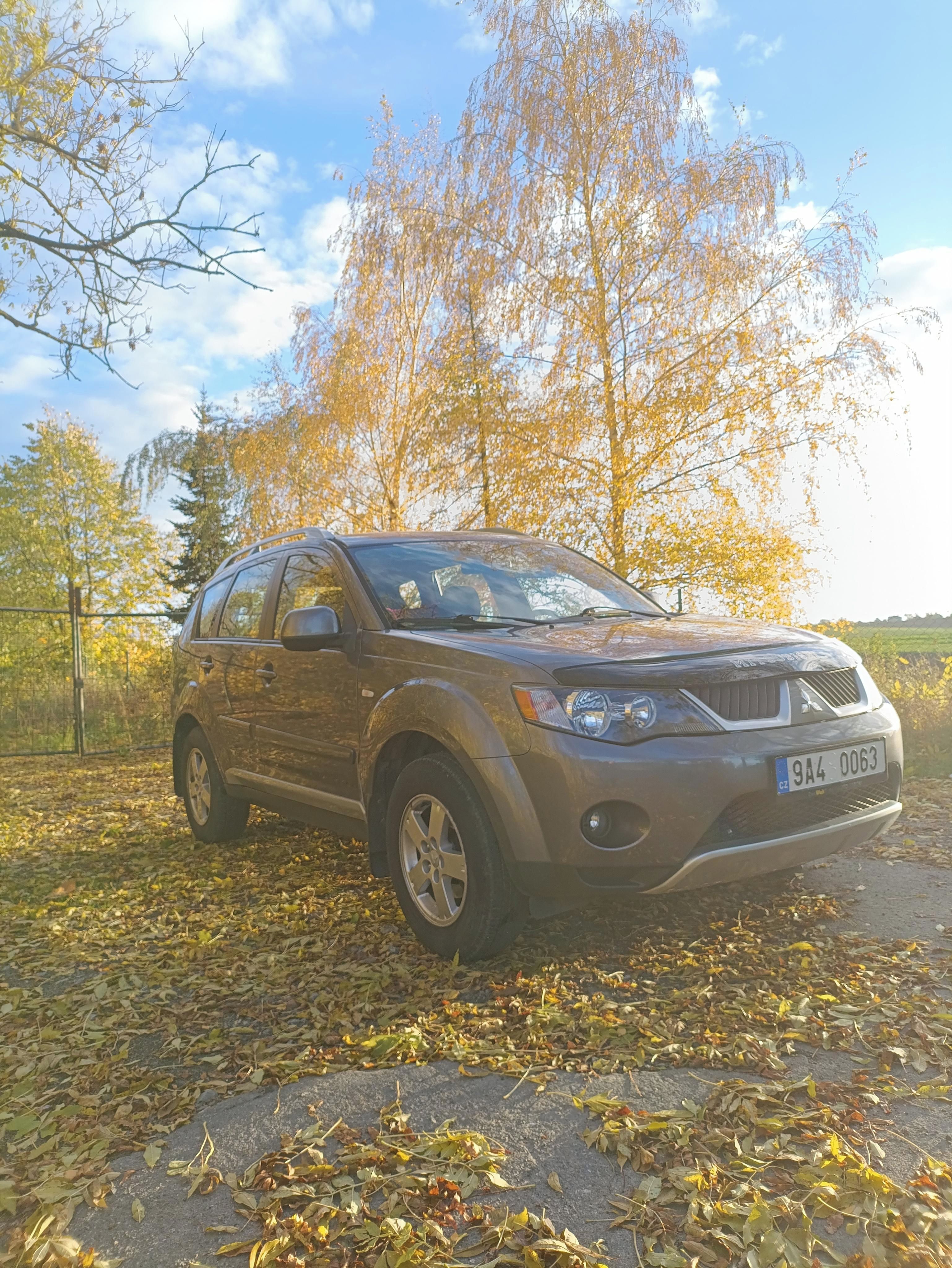 Mitsubishi Outlander, 2.0 Di-D 103kW (PD od VW) - fotka 2