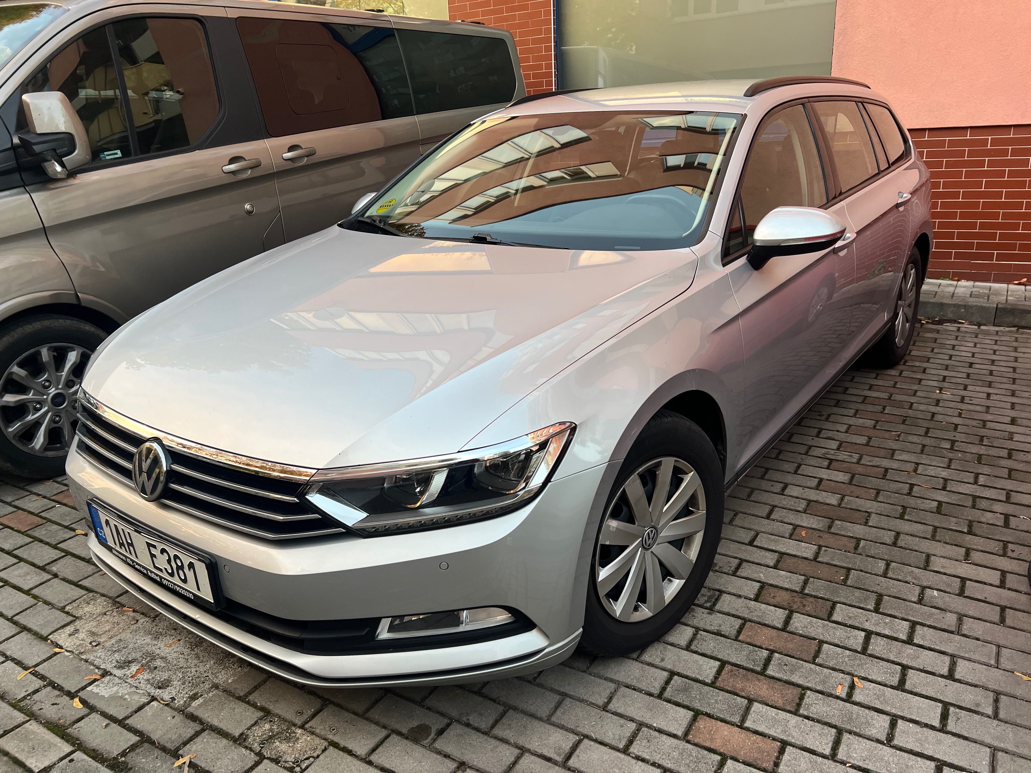 Volkswagen Passat, VW Passat combi 2.0 nafta