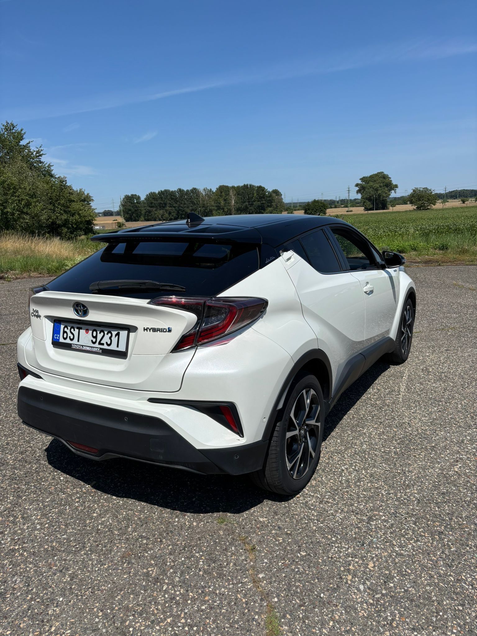 Toyota C-HR, Toyota CHR 1,8 hybrid - fotka 6