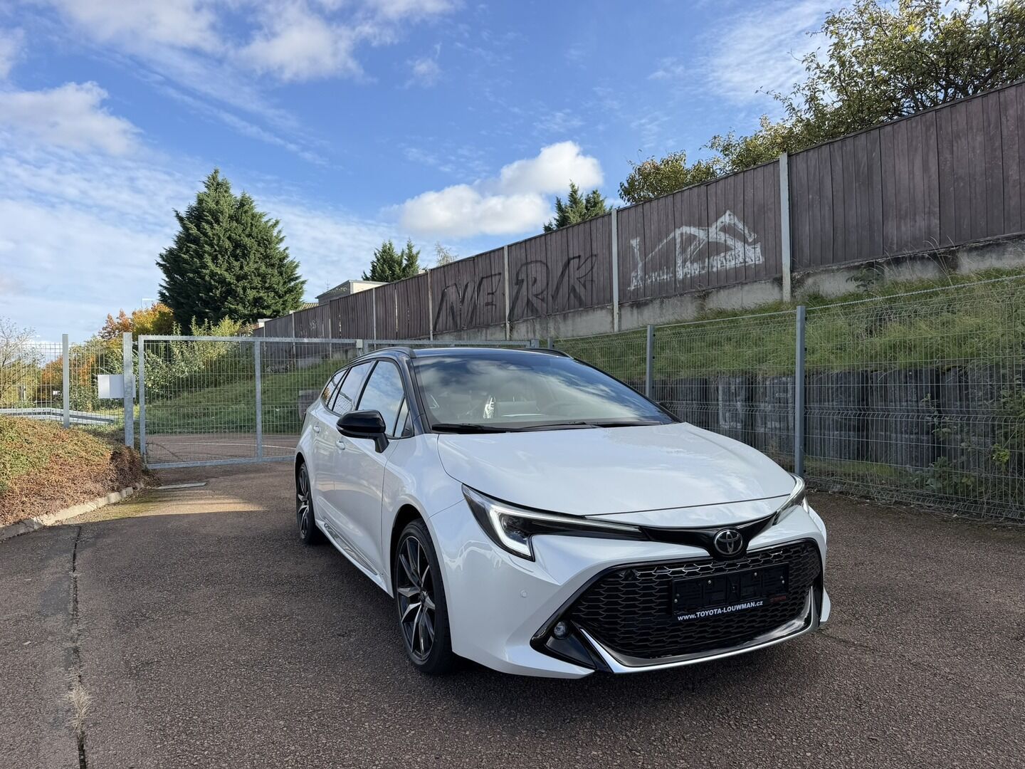 Toyota Corolla, TS 1.8 Hybrid GR SPORT - akční