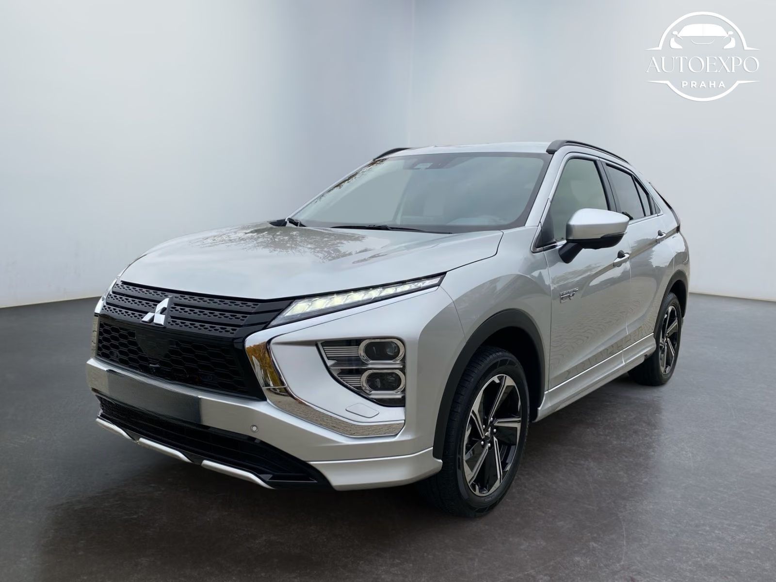 Mitsubishi Eclipse Cross, Select 2.4 PHEV 4WD ACC+PDC*