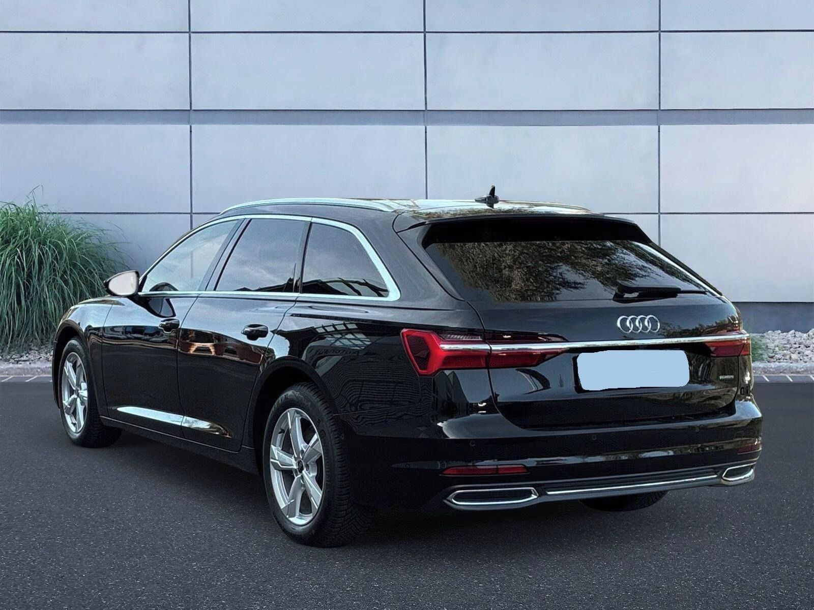 Audi A6 Avant, 45 TFSI quattro Sport* - fotka 2