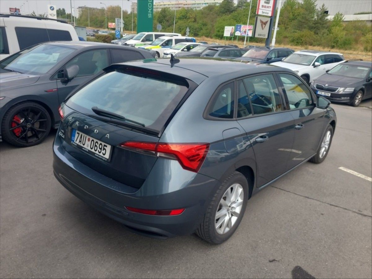 Škoda Scala, 1,0 TSi 85kW - fotka 3