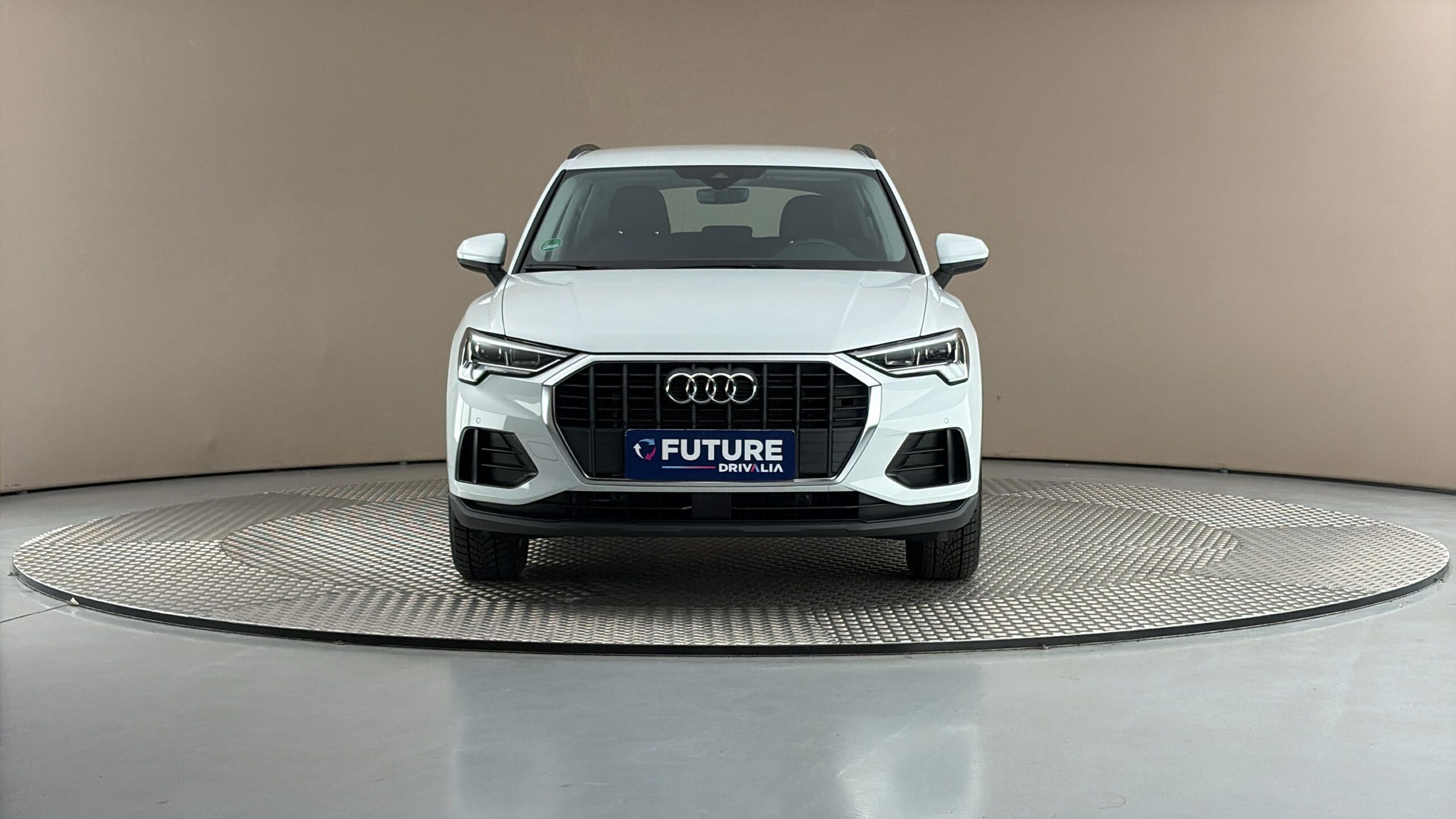 Audi Q3, 1.5 35 TFSI S Tronic - fotka 3
