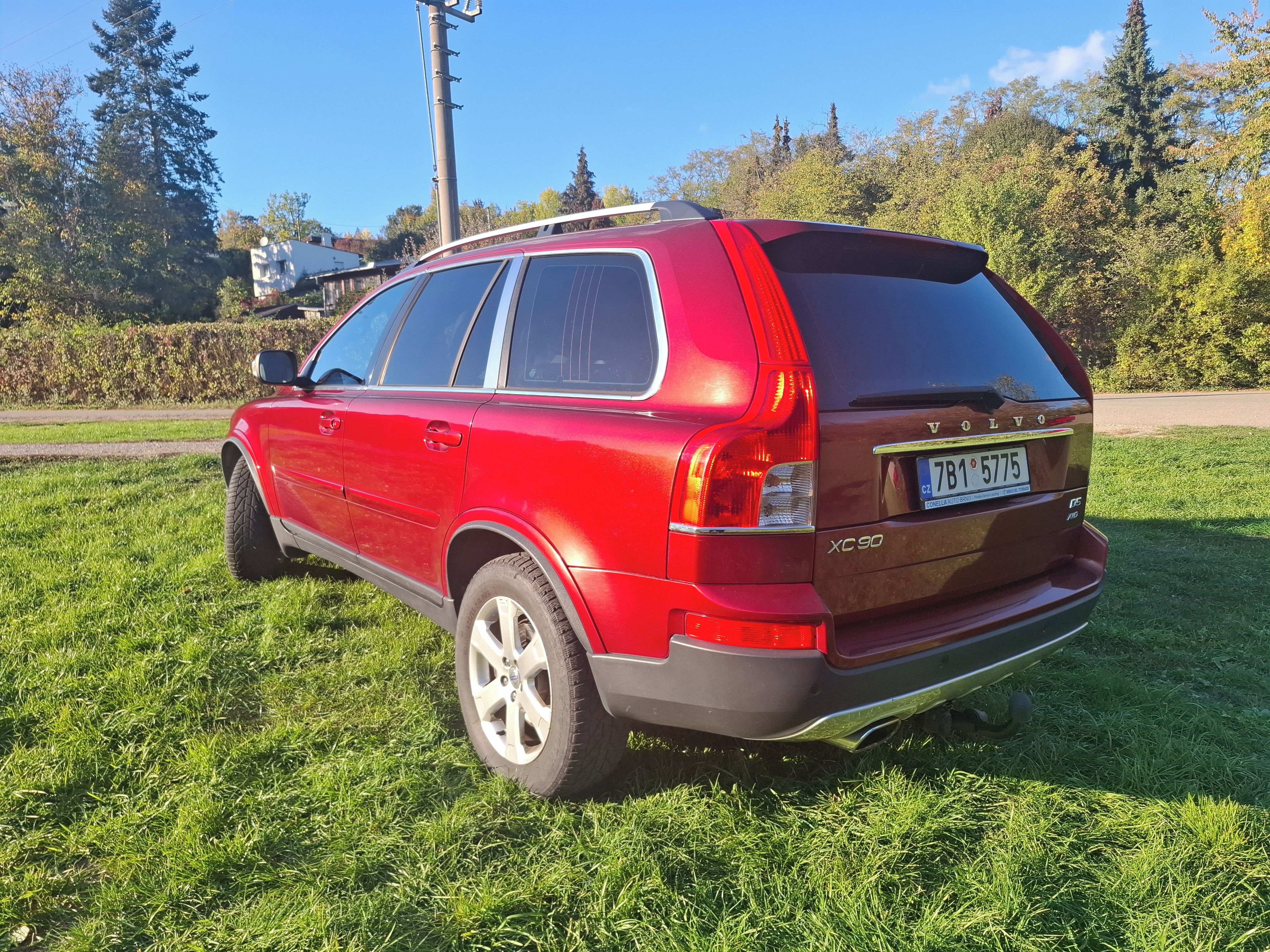 Volvo XC90, Volvo XC90 2.4 D5 - fotka 6