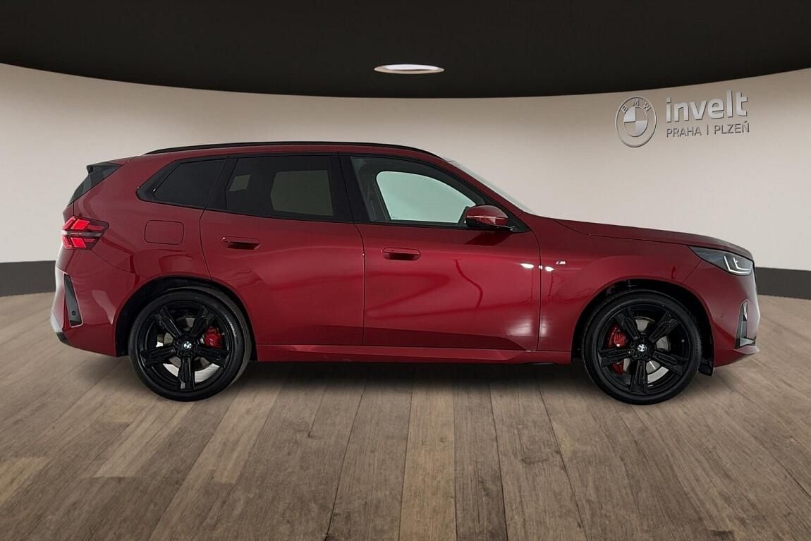BMW X3, xDrive40d - fotka 2